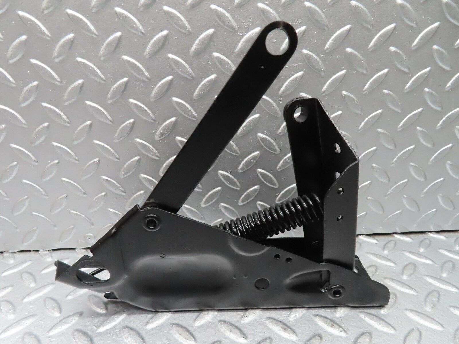 19816 Mercedes-Benz W121 190b Ponton Bonnet Hinge Left Side