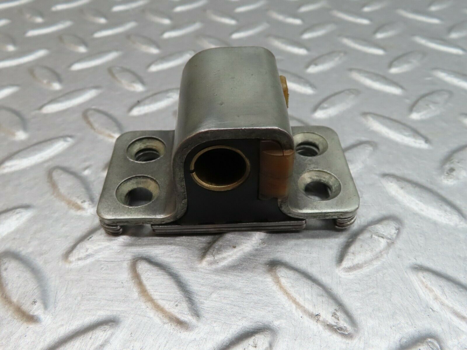 18049 Mercedes-Benz W123 200 Door Lock Latch Left Side