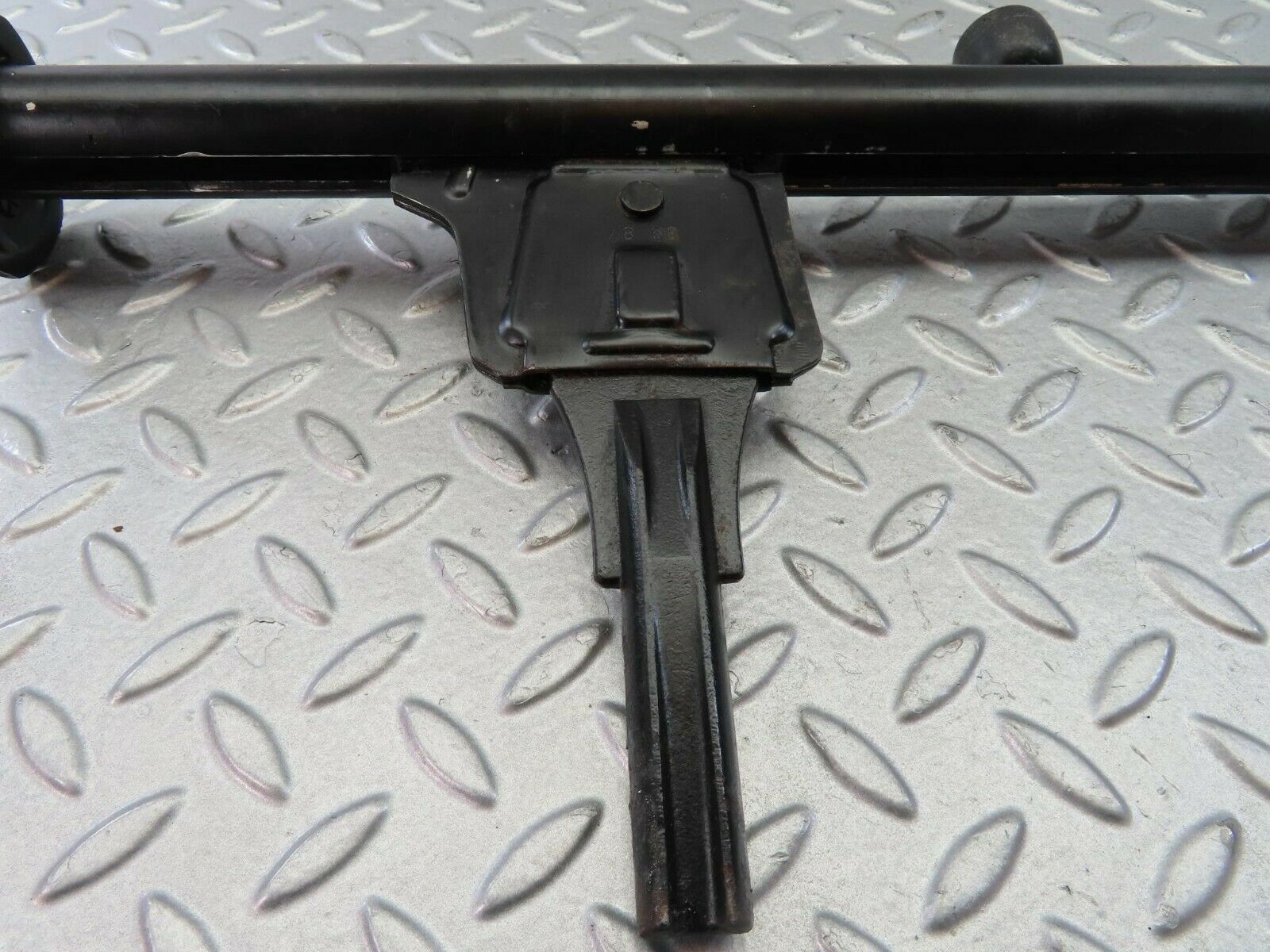 9499 Mercedes-Benz C124 300CE Coupe Car Jack 1245830315