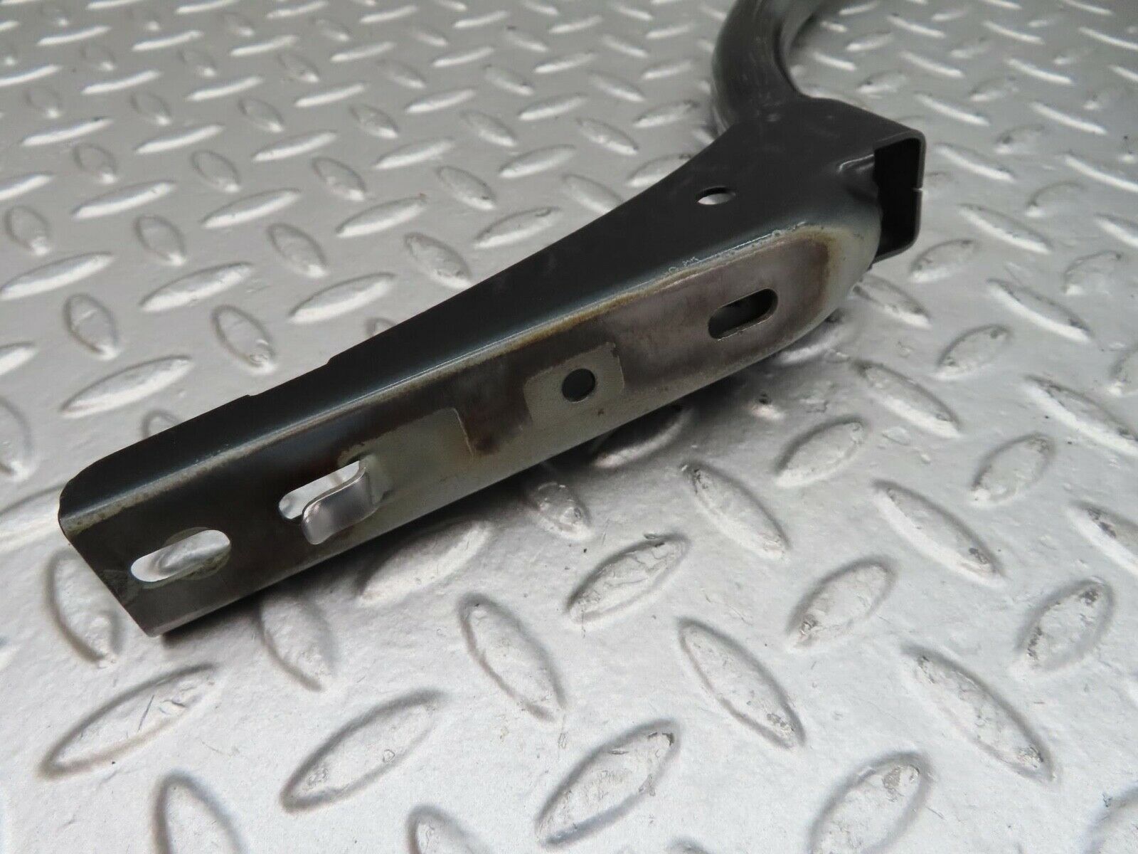 15075 Mercedes-Benz W140 S320 Trunk Lid Hinge Right Side