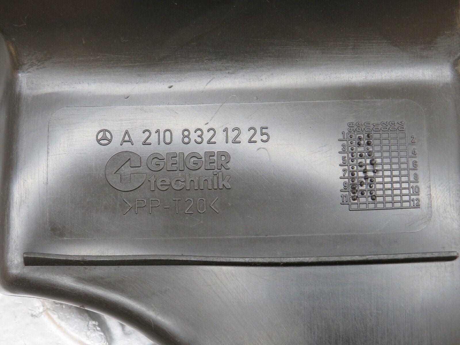 34997 Mercedes-Benz W210 320E Water Drain 2108321225