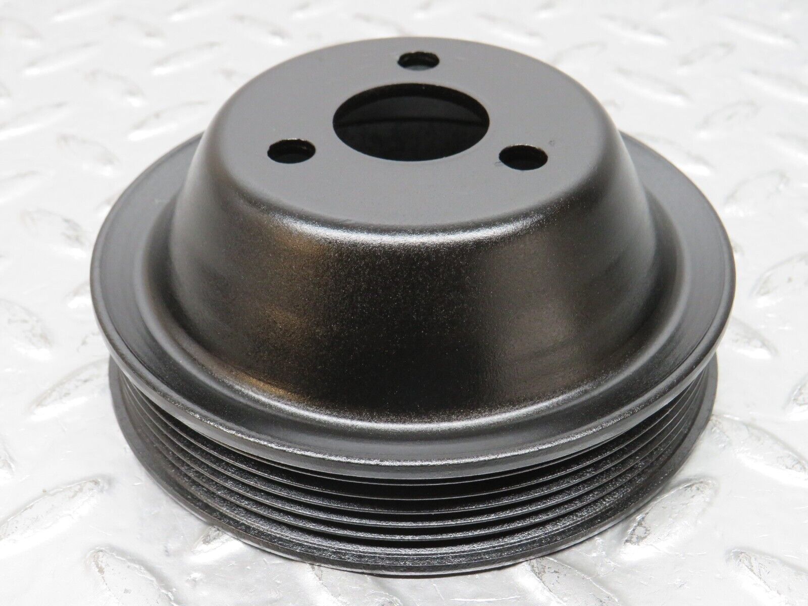 32656 Mercedes-Benz S124 300TE Wagon Water Pump Pulley 1264600379