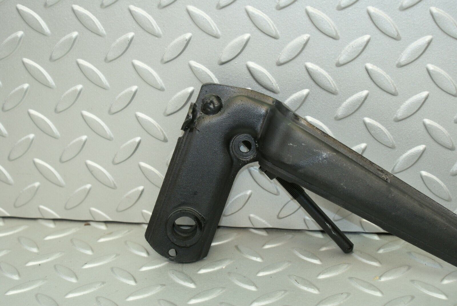 3169 Mercedes-Benz W115 220D Clutch Pedal LHD