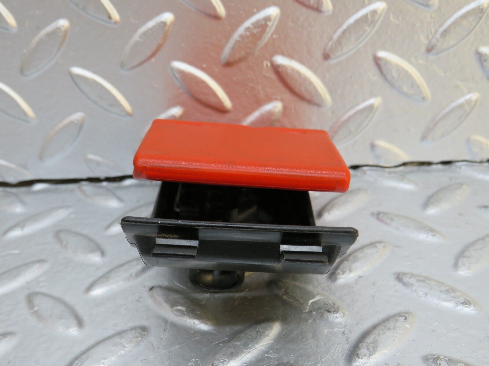 29435 Mercedes-Benz W124 230E Hood Opener Bonnet Opener Release