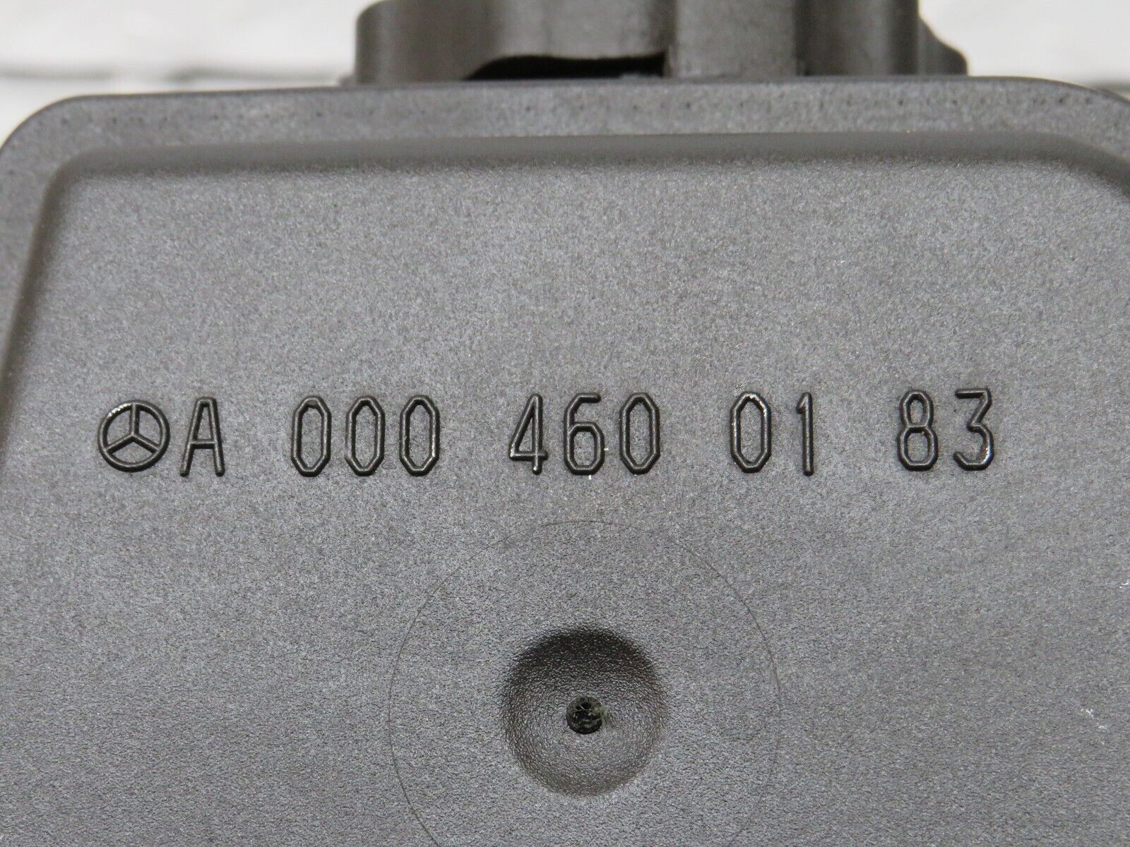 34898 Mercedes-Benz W210 320E Power Steering Fluid Reservoir Tank 0004600183