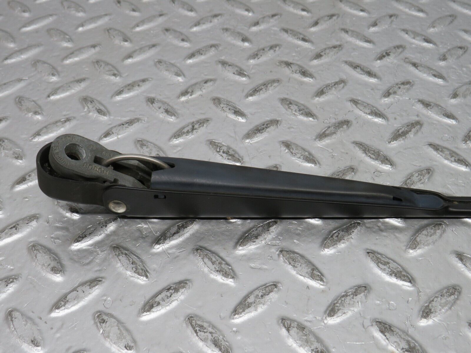 32099 Mercedes-Benz W123 230E Wiper Arm Bosch Left Side