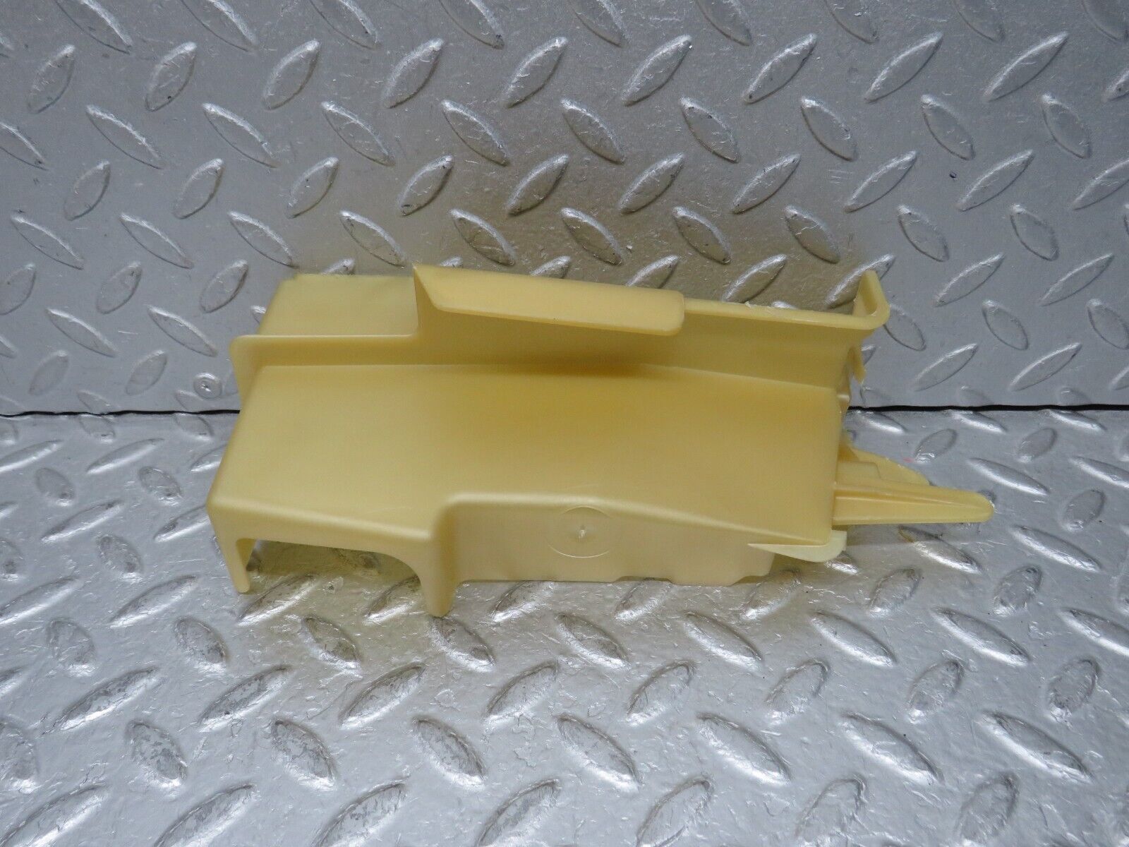 37775 Mercedes-Benz A124 320E Cabriolet Right Door Lock Mechanism Cover 1247230608