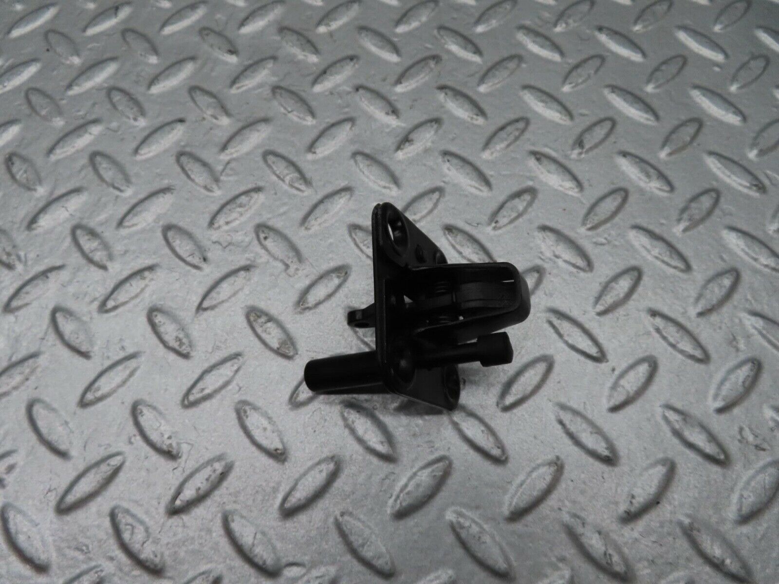 14292 Mercedes-Benz W116 350SE Bonnet Lock Catch