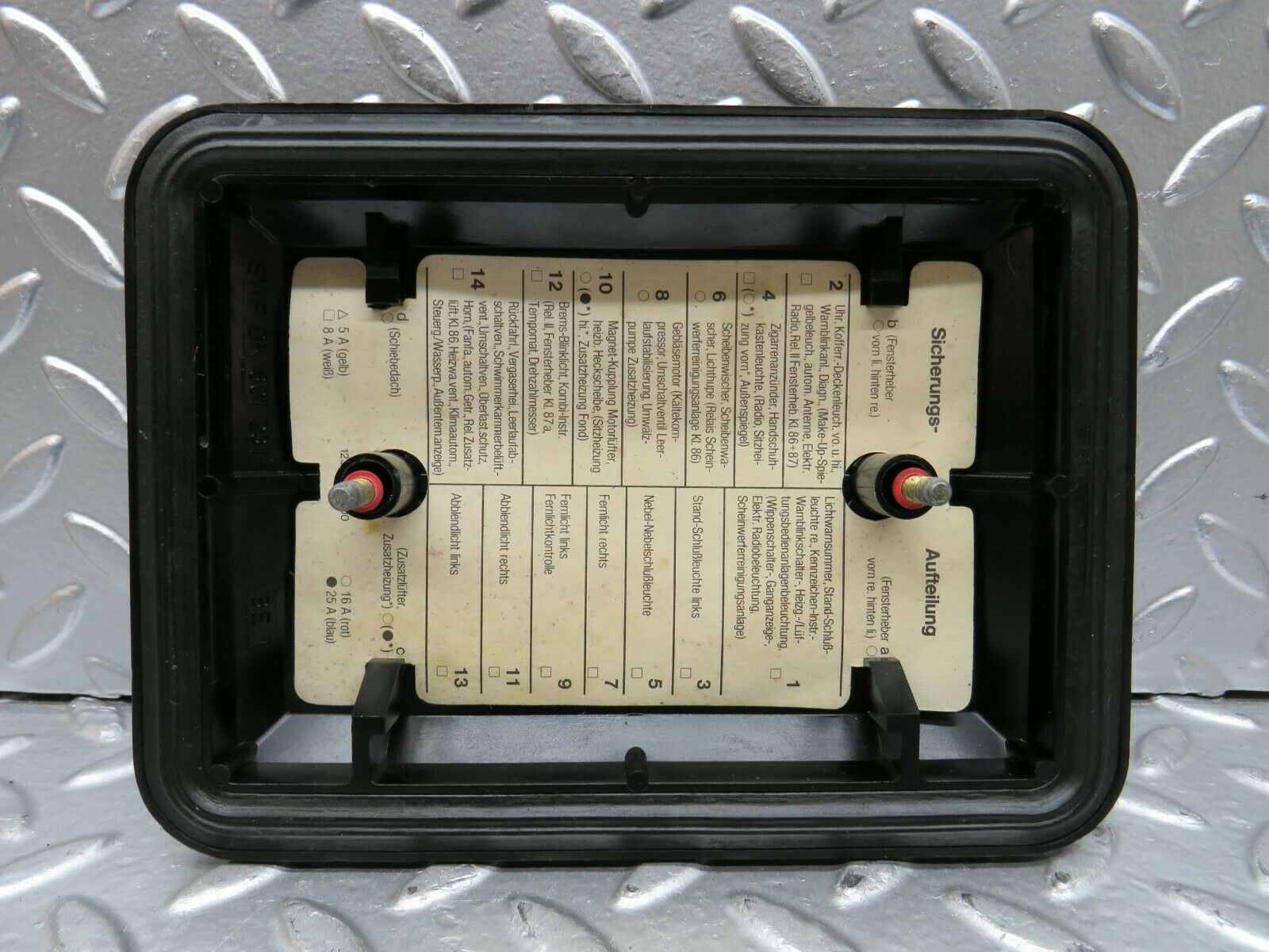 24035 Mercedes-Benz W123 280E Fuse Box Cover Lid 1235400082 1235450700