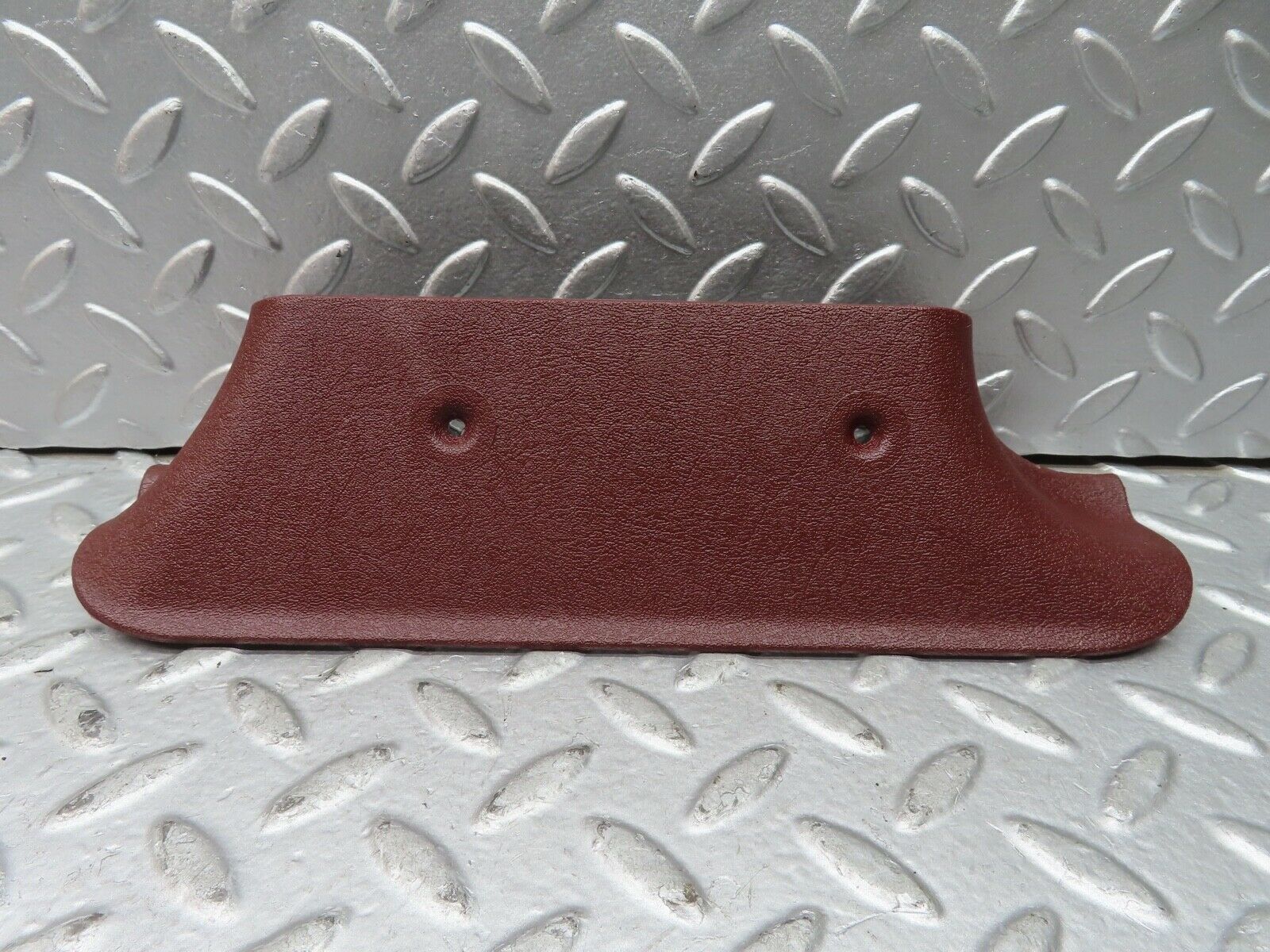 21493 Mercedes-Benz W126 300SE B Pillar Bottom Cover Right 1266920222