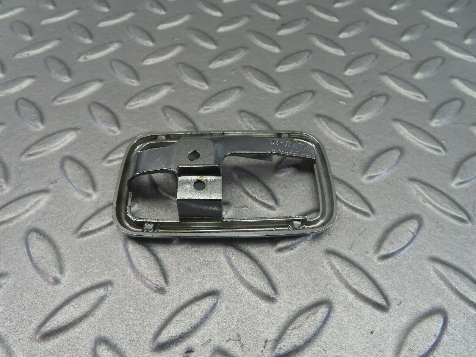 7854 Mercedes-Benz W115 220D Chrome Frame For Door Handle Left 1087660511