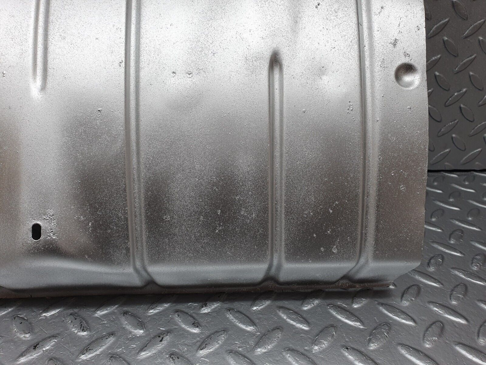 41427 Mercedes-Benz W124 200E Exhaust Heat Shield