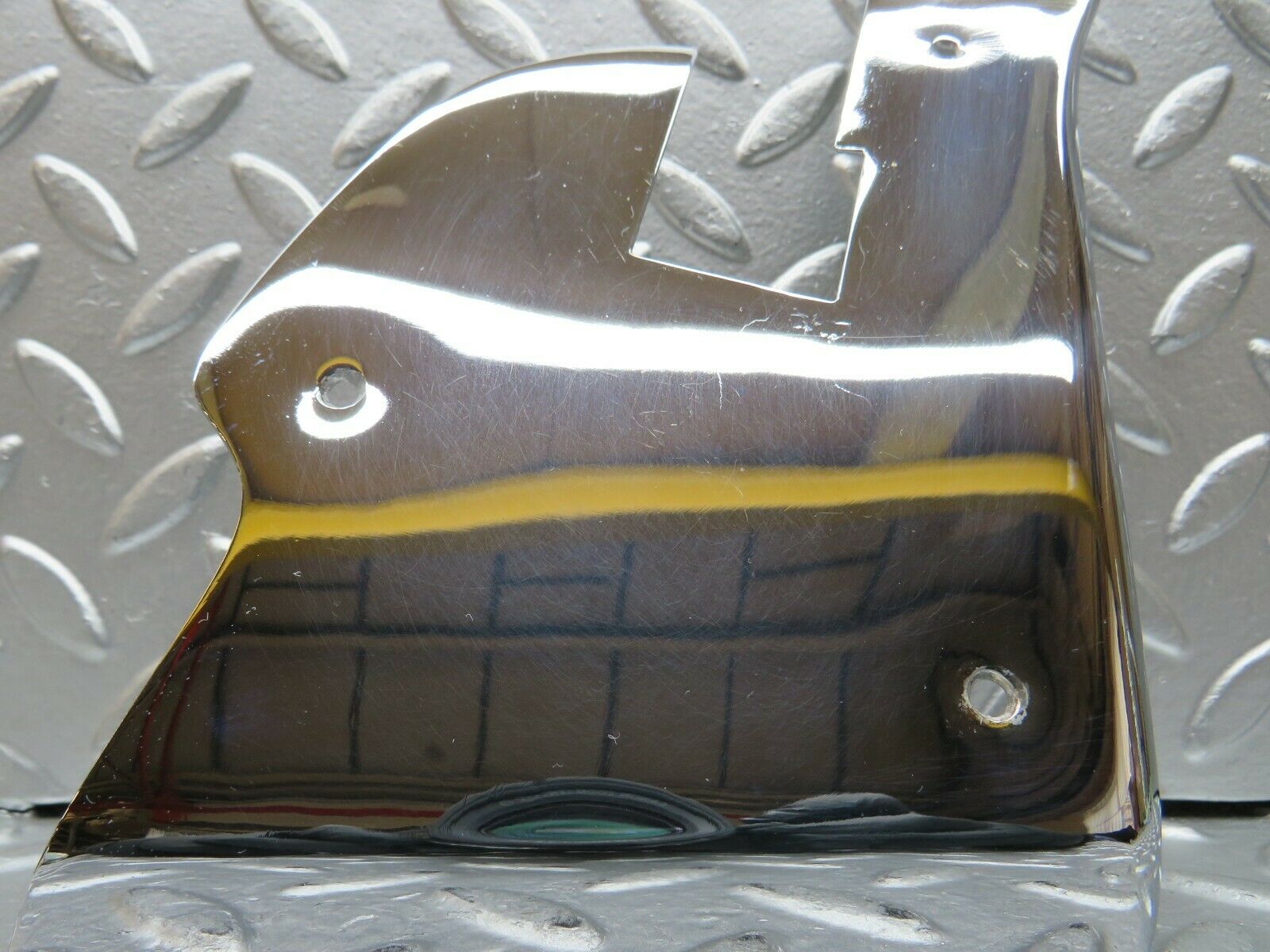 22750 Mercedes-Benz C107 450SLC Coupe Door Moulding Trim Chrome Left Side