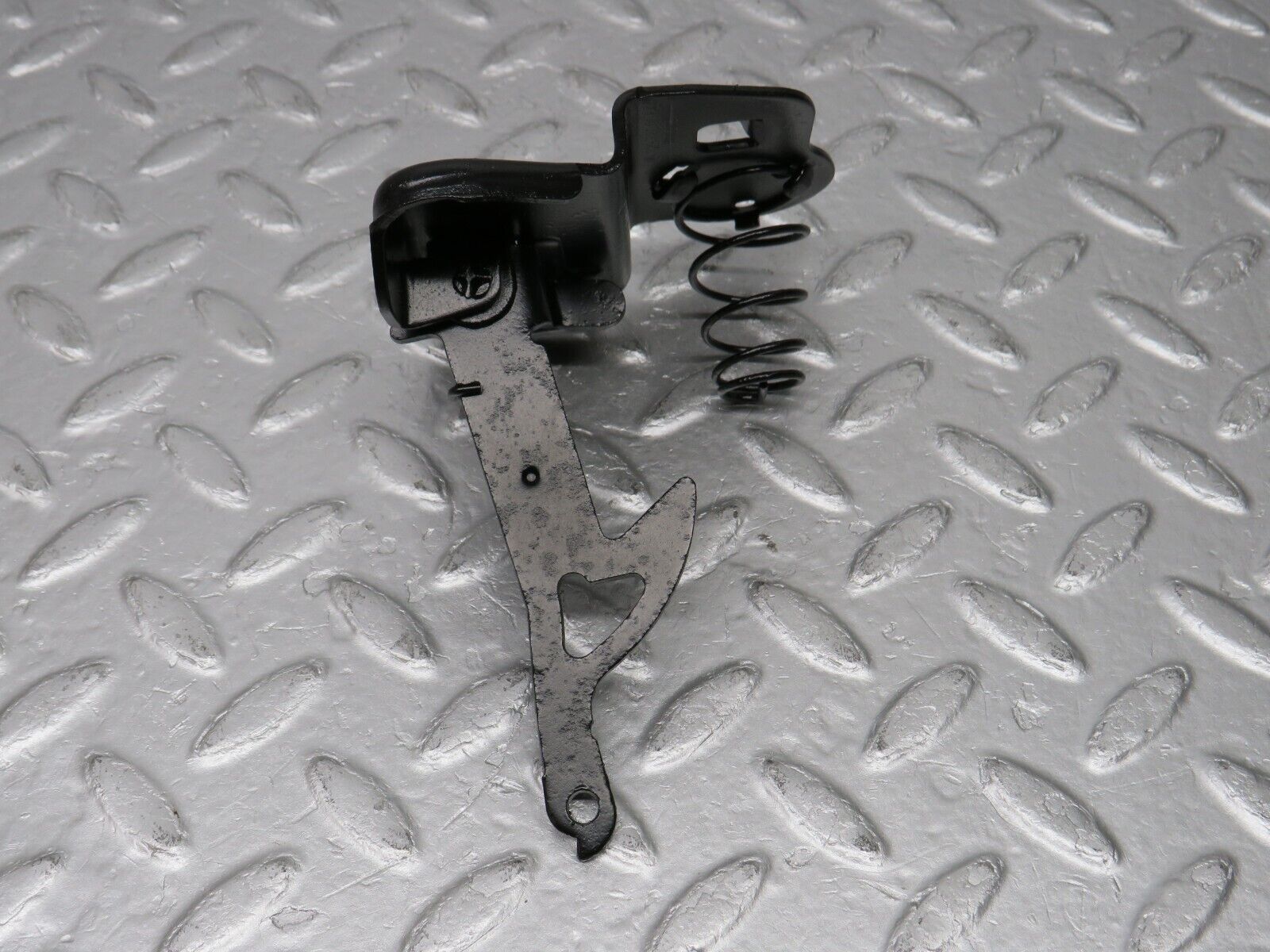 38528 Mercedes-Benz R129 280SL Coupe Bonnet Release Latch 1298800064