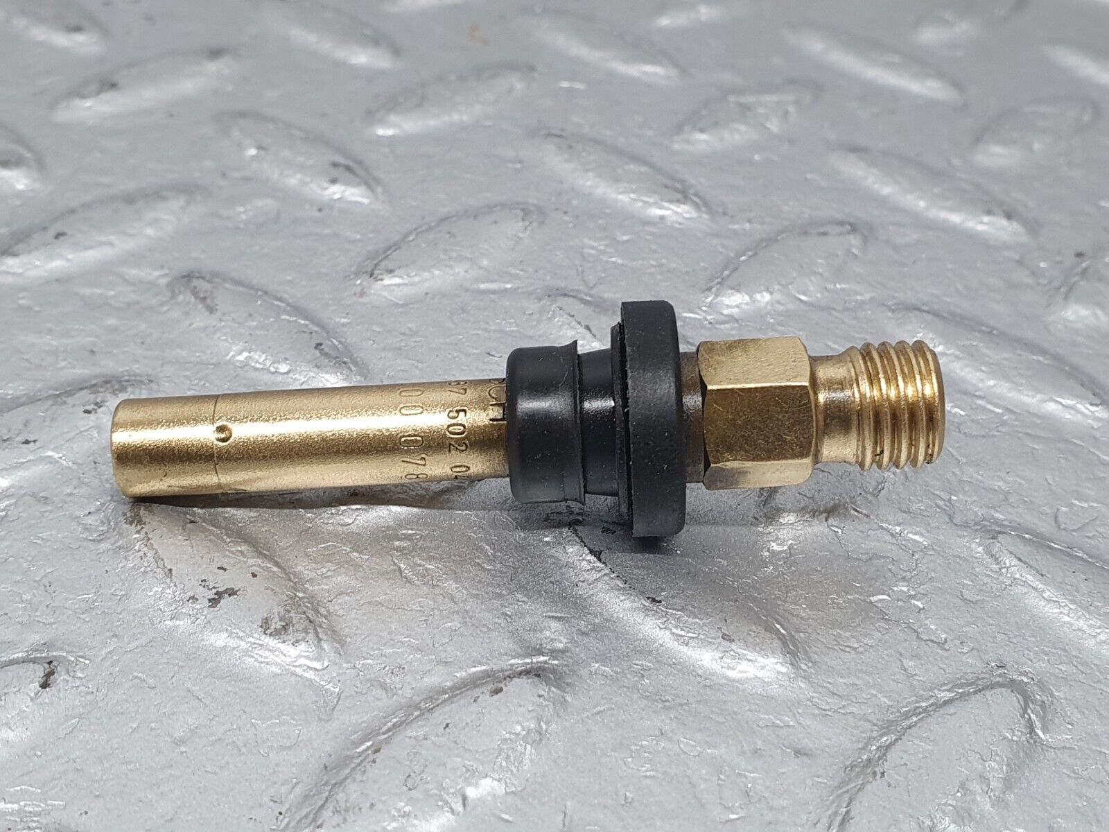 41035 Mercedes-Benz W126 300SE Fuel Injector Bosch 0000785623 0437502047