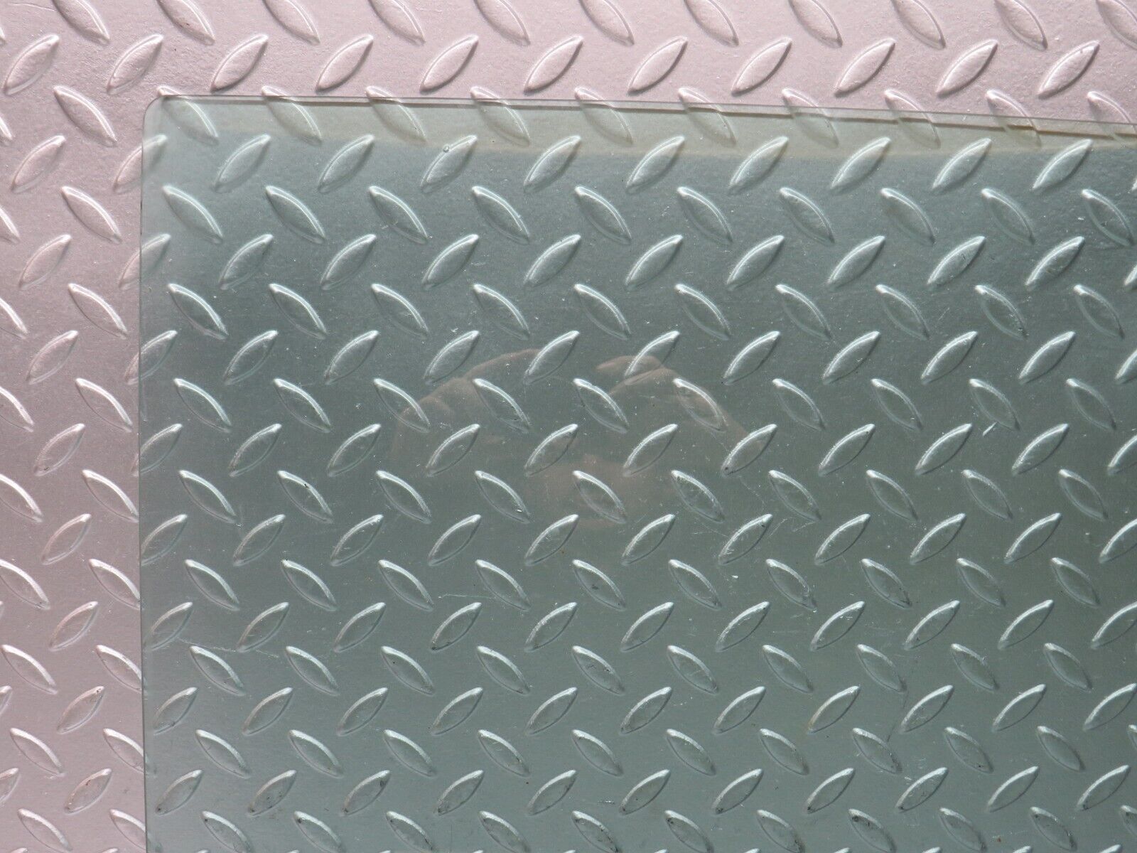 28673 Mercedes-Benz W123 230E Rear Left Door Window Glass