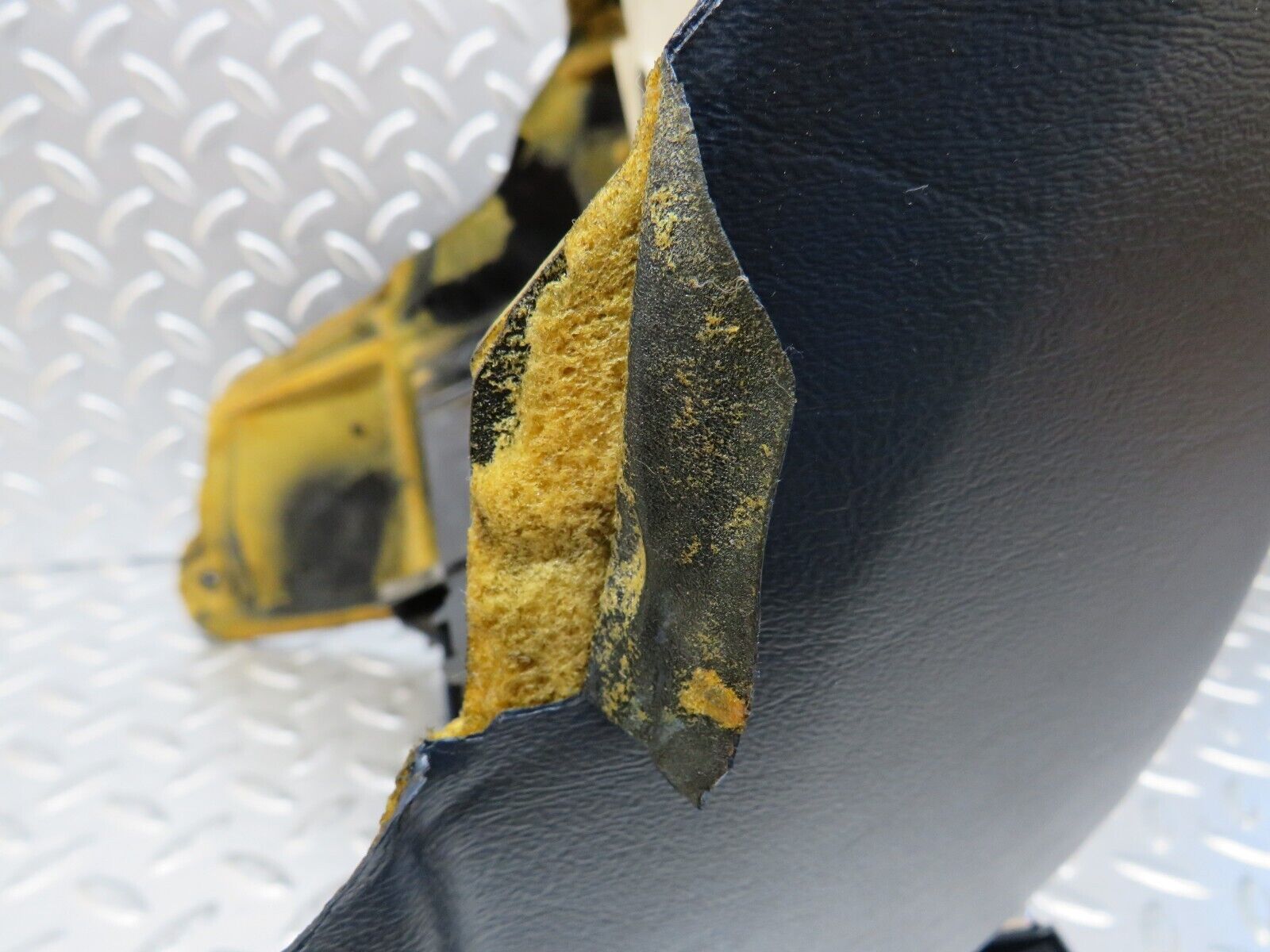 25241 Mercedes-Benz W201 190D Centre Console Heater Control Panel 2016830275