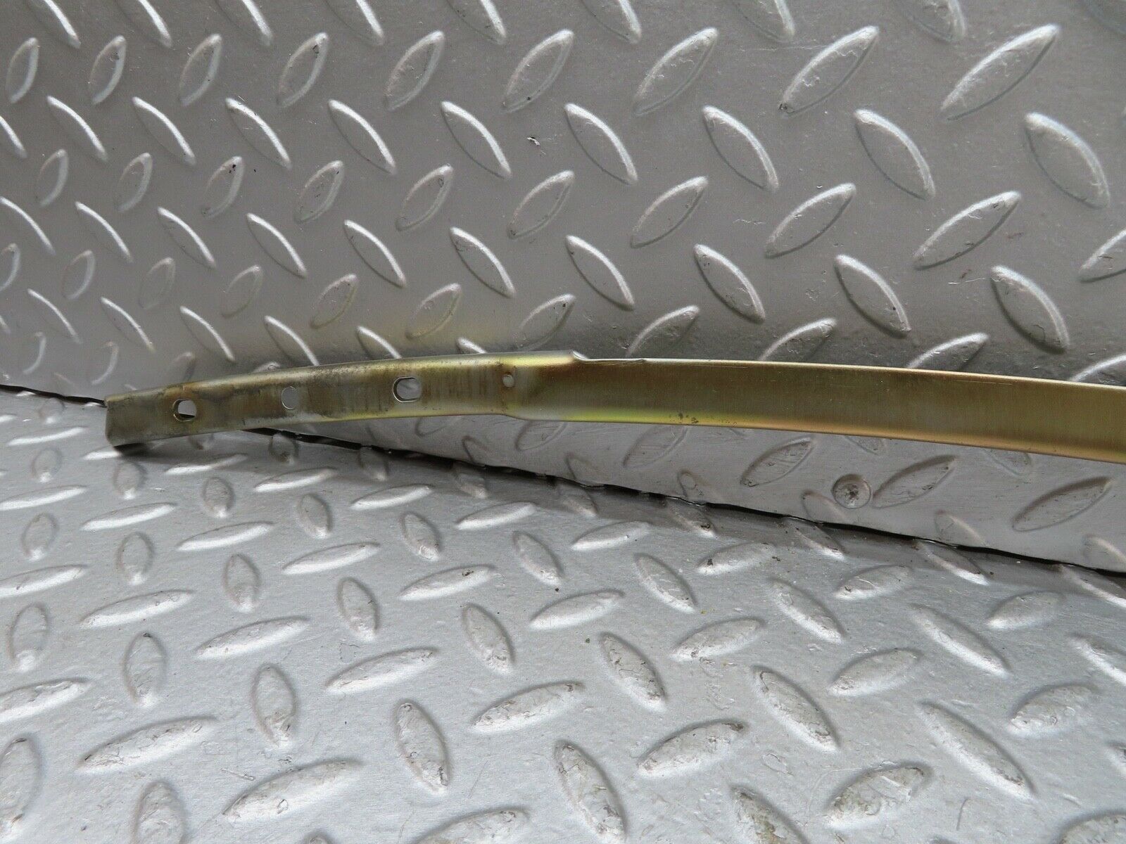 17159 Mercedes-Benz R129 300SL Coupe Left Door Front Window Channel