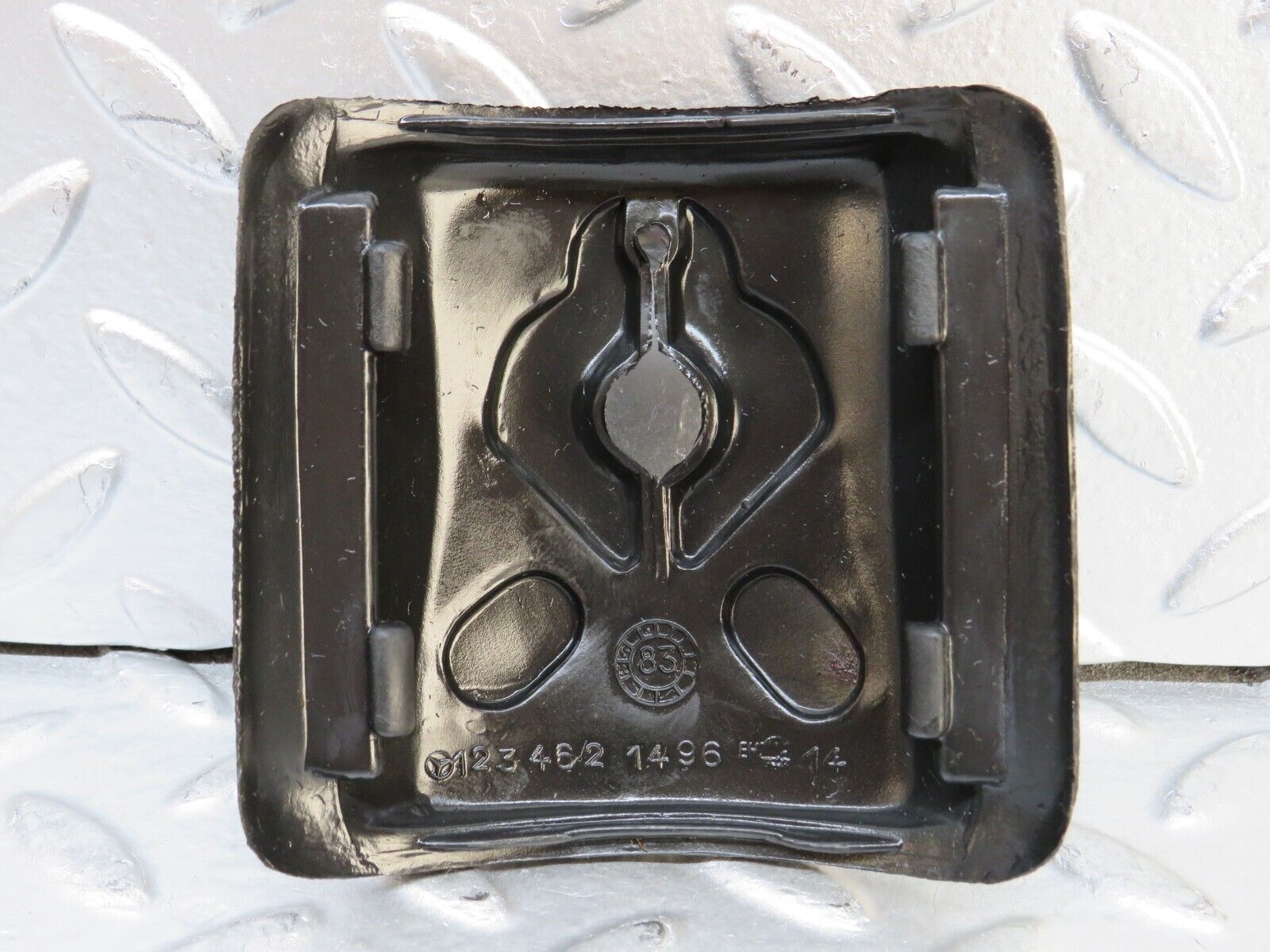 26894 Mercedes-Benz W123 240D Steering Column Switch Rubber Cover 1234621496