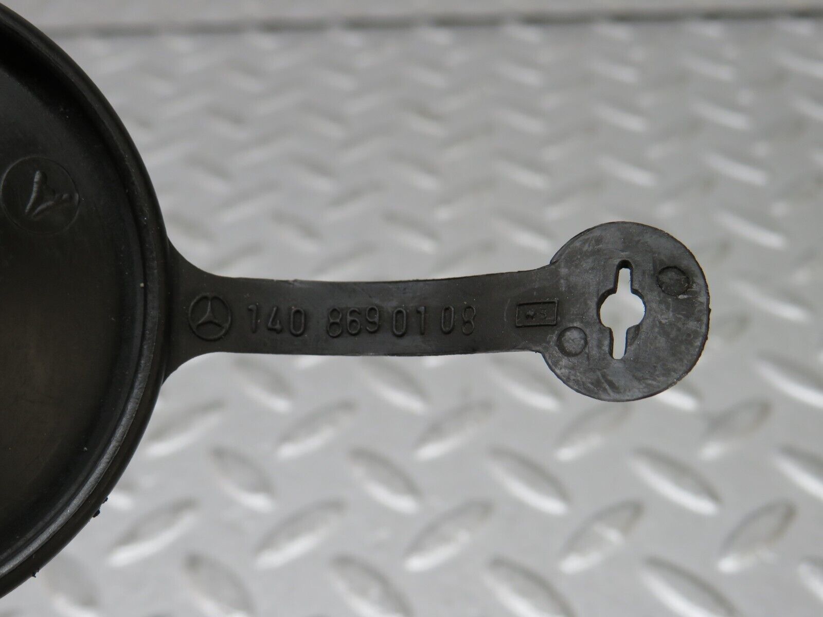 35312 Mercedes-Benz W140 Windscreen Washer Fluid Reservoir Tank Cap 1408690108