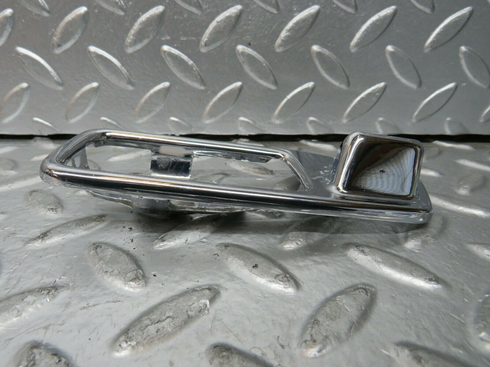 23262 Mercedes-Benz W116 350SE Left Door Handle Surround 1087660111