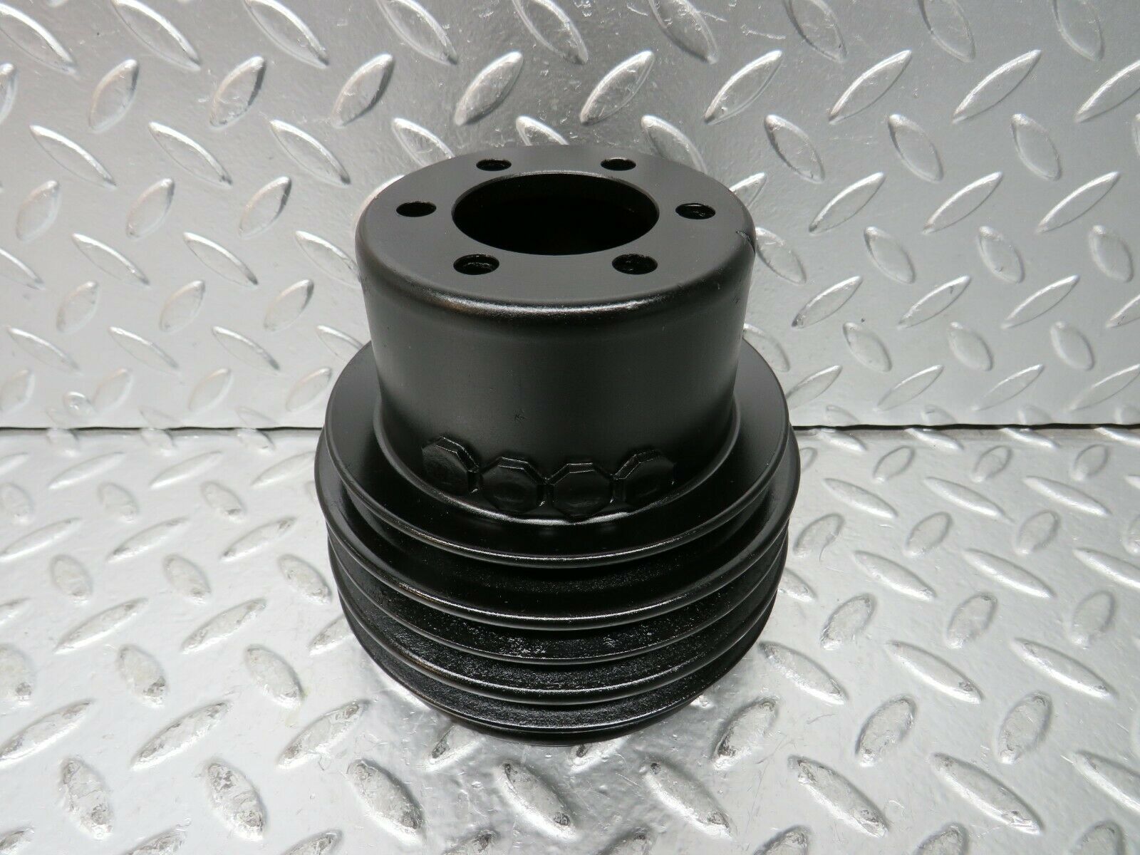 23371 Mercedes-Benz W116 350SE Crankshaft Pulley