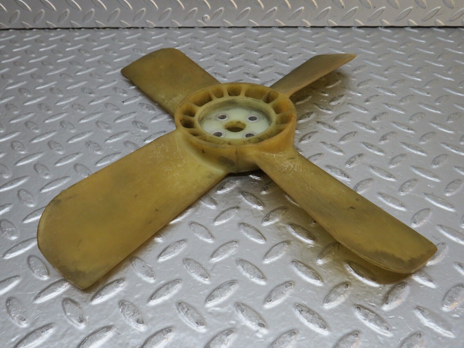 0329 Mercedes-Benz W120 Ponton Engine Cooling Fan 1082050906