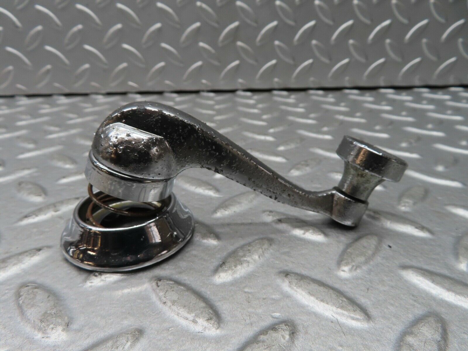 19010 Mercedes-Benz W120 W121 Ponton Window Lifter Crank Handle Chrome