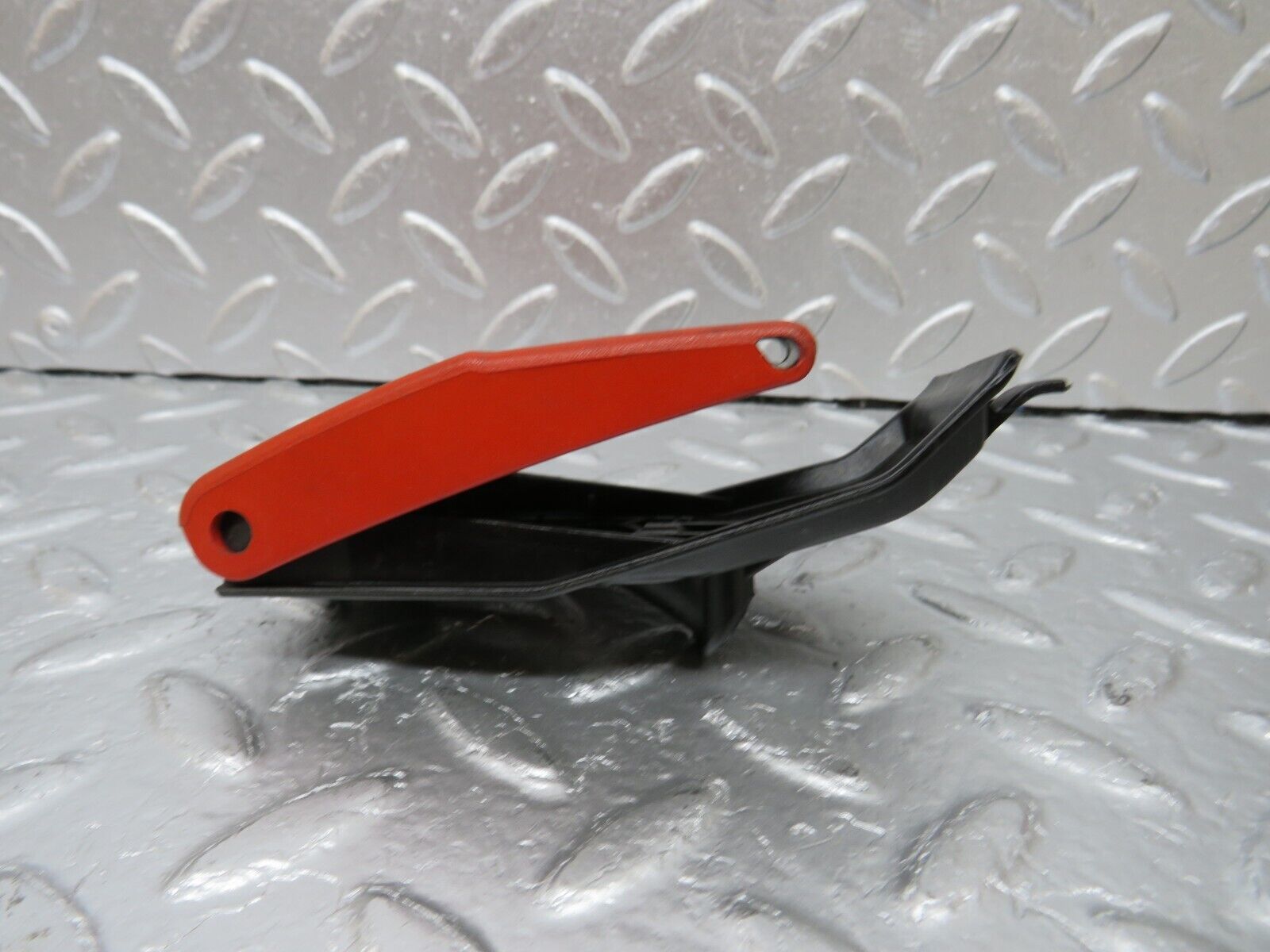 34043 Mercedes-Benz W124 260E Hood Opener Bonnet Opener Release