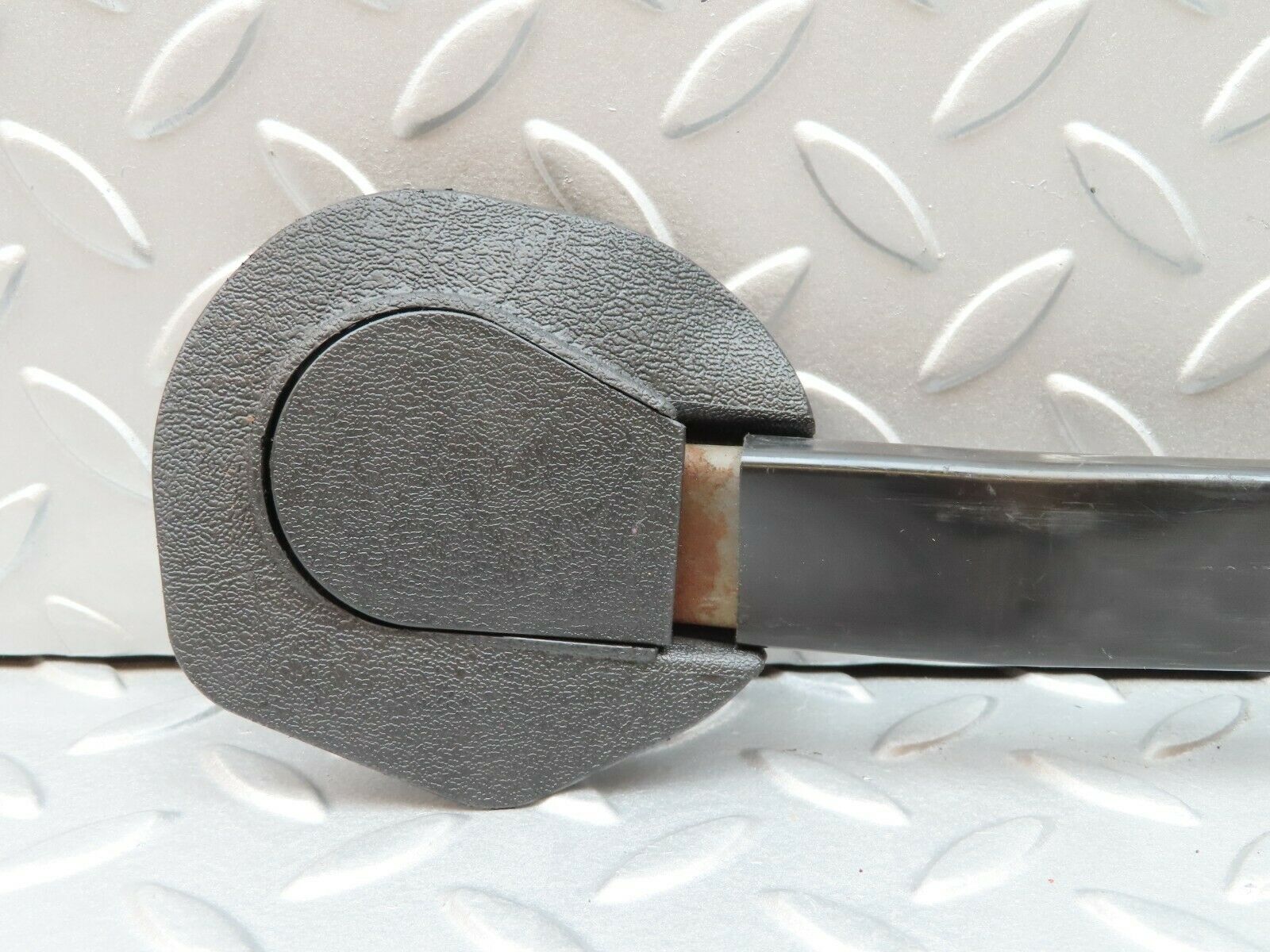 3783 Mercedes-Benz S123 200T Wagon Right Seat Belt Runner 1239192620