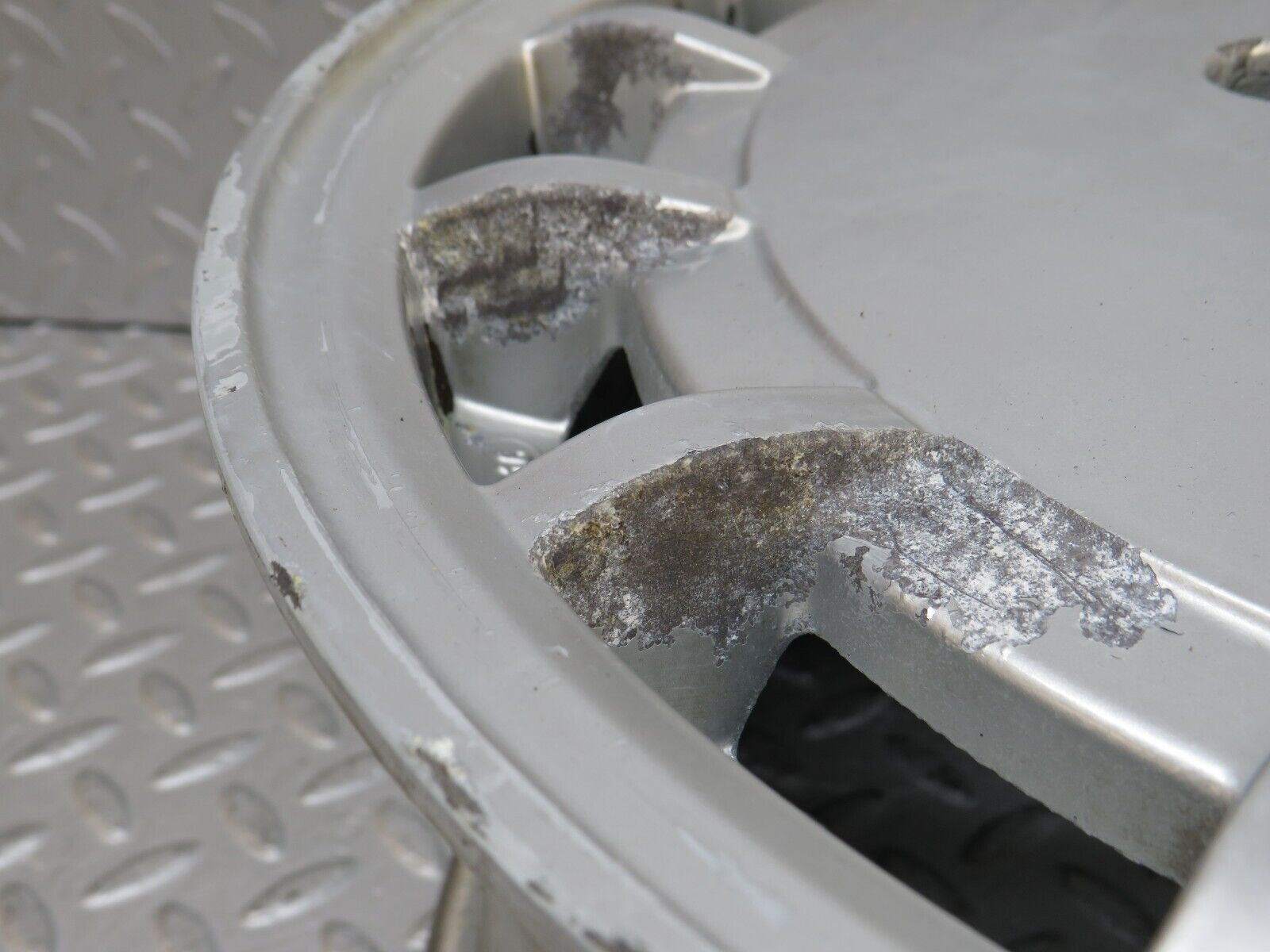 36918 Mercedes-Benz Alloy Wheel 6.5Jx15 H2 ET30