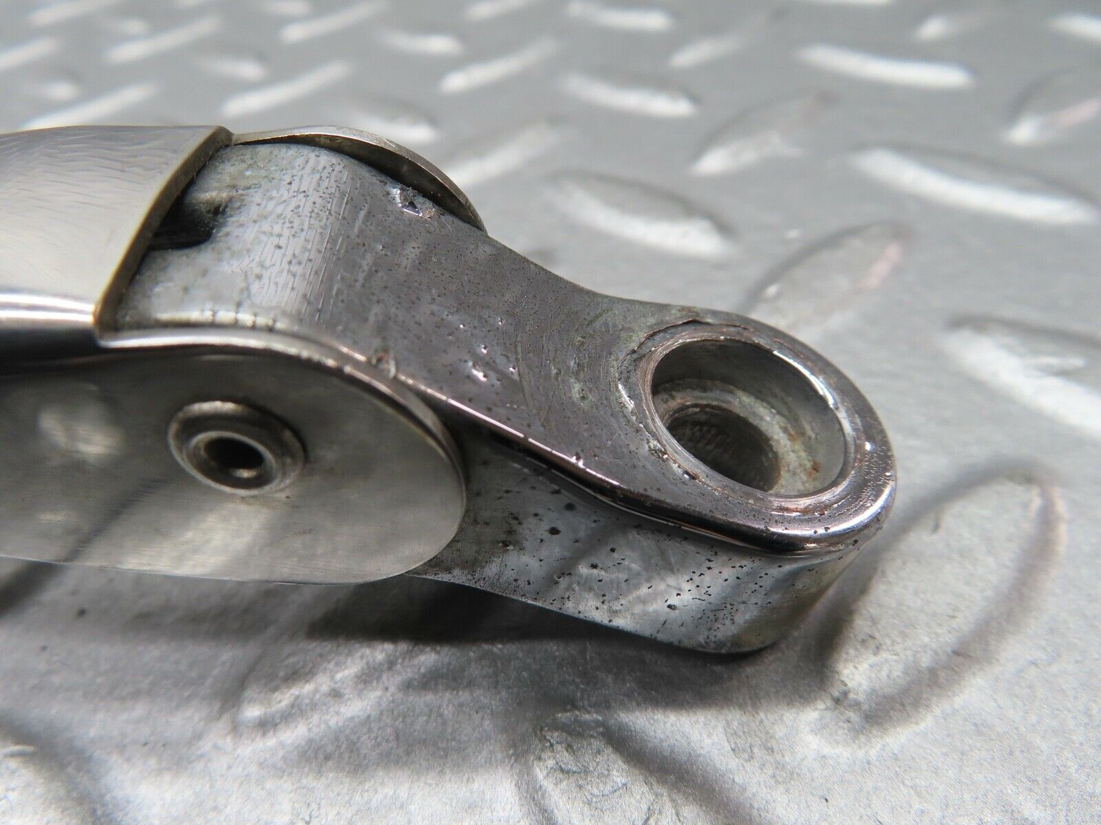 18405 Mercedes-Benz W111 220SE Coupe Wiper Arm Left Side