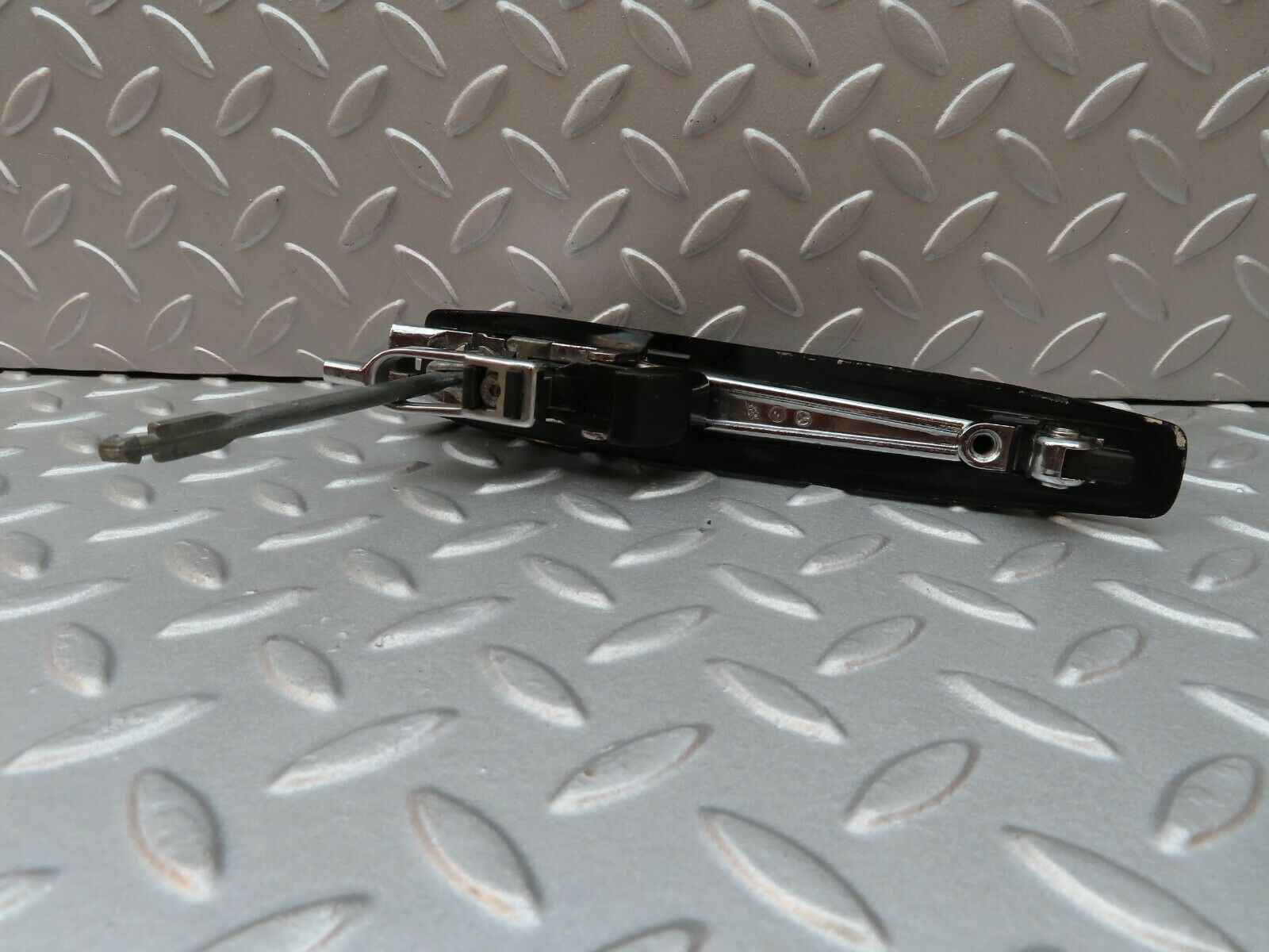 3826 Mercedes-Benz S123 200T Wagon Exterior Chrome Door Handle Front Left