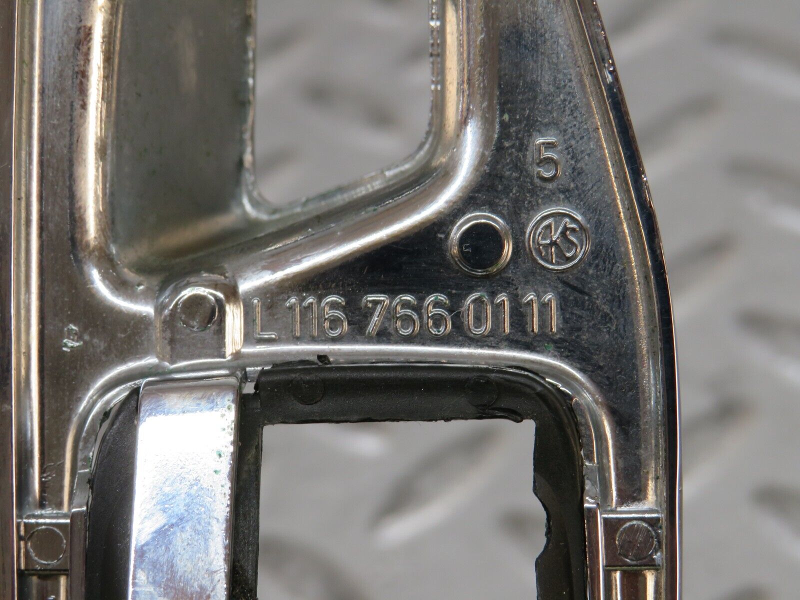 28810 Mercedes-Benz W123 230E Chrome Frame For Door Opener Left 1167660111