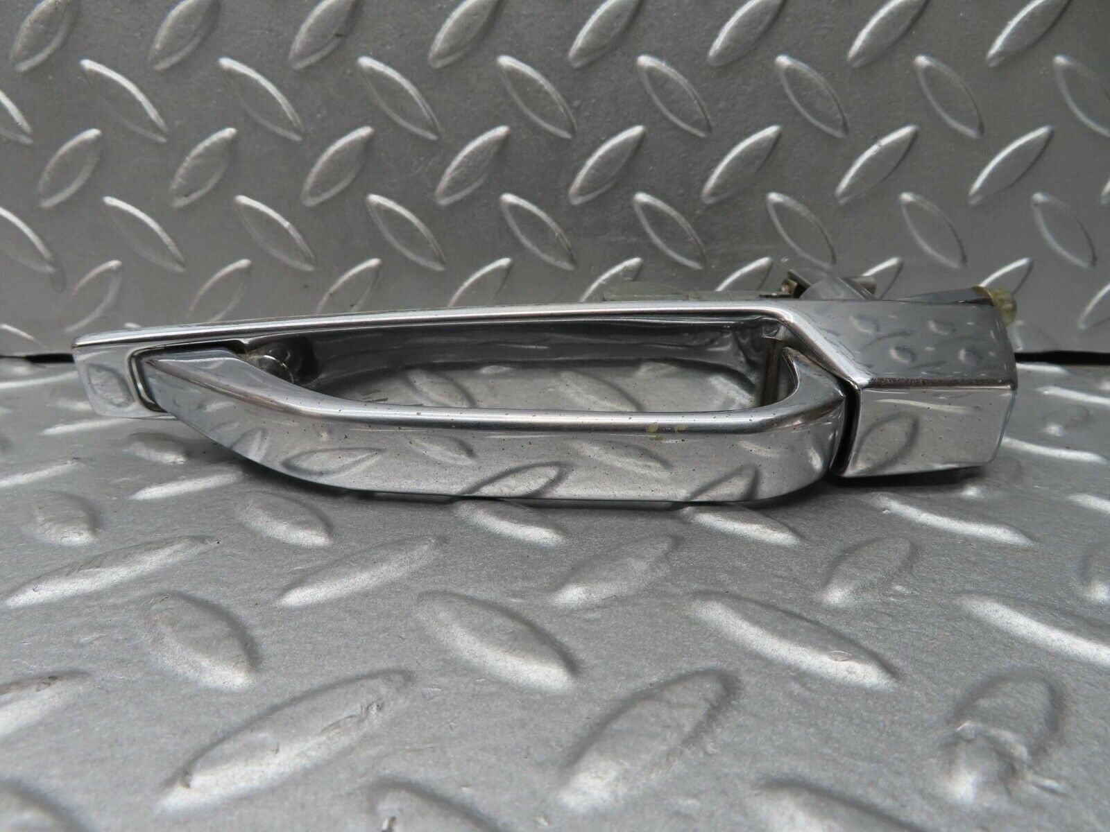 14457 Mercedes-Benz W116 350SE Rear Chrome Door Handle 1167600059