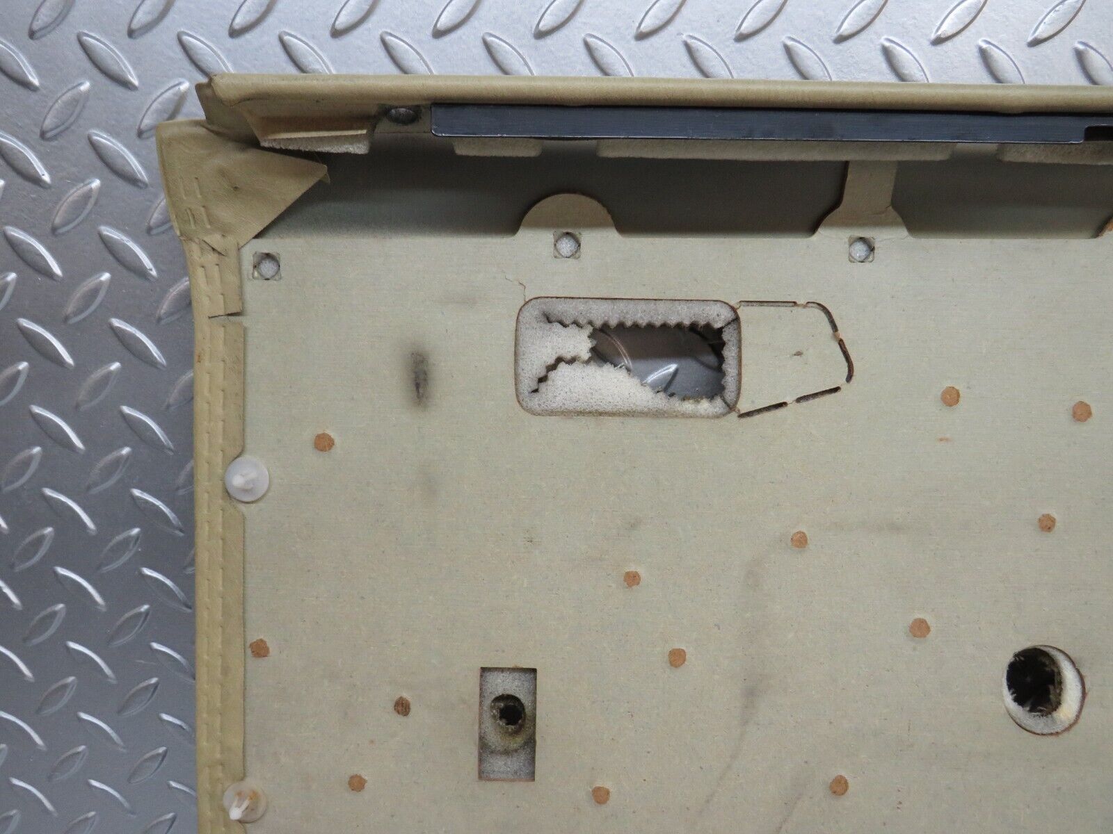 0613 Mercedes-Benz W123 230E Rear Left Door Card Panel Beige