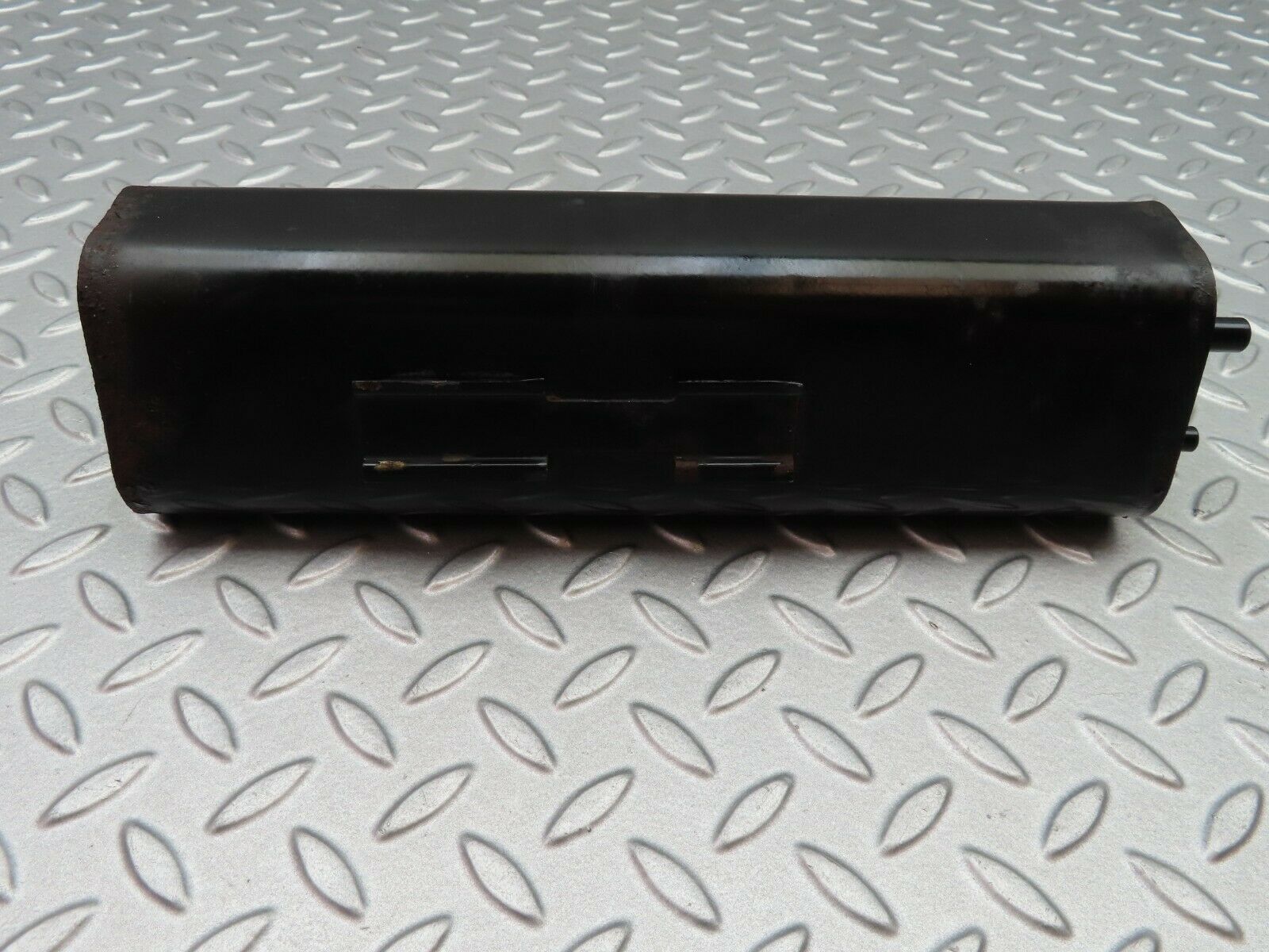 5591 Mercedes-Benz W124 230E Fuel Vapor Charcoal Canister 1244700459