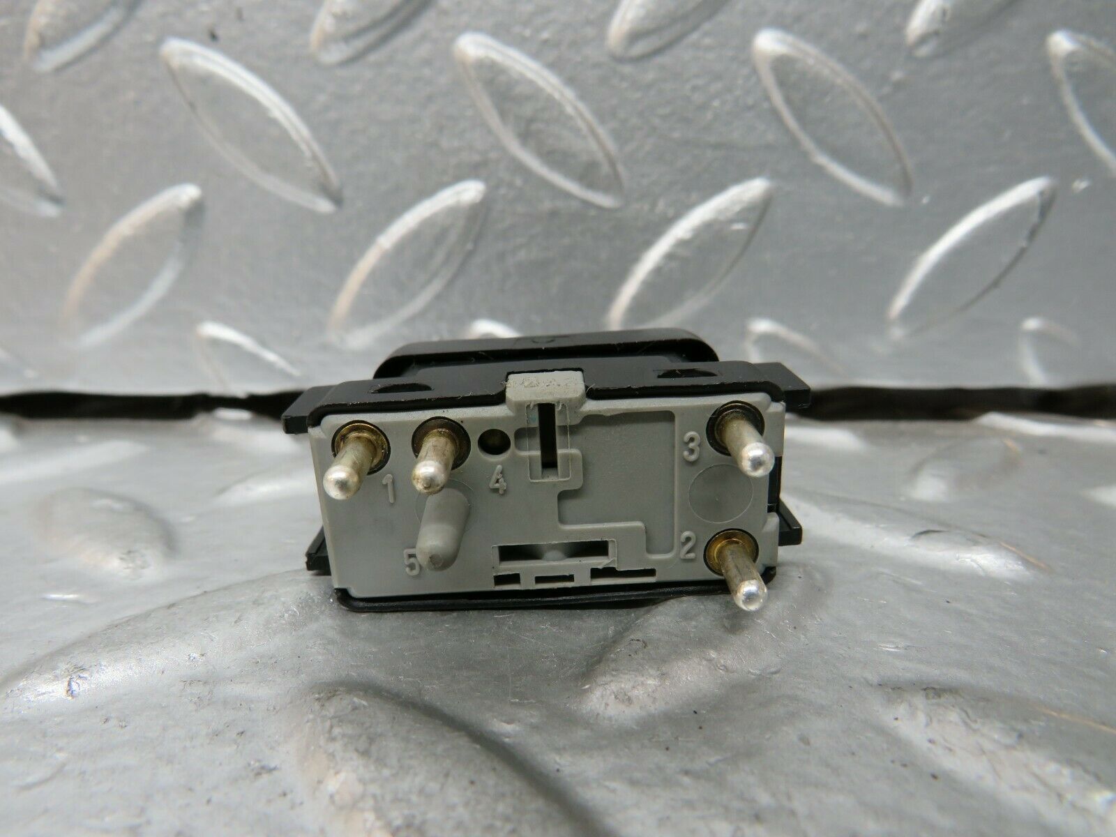 24290 Mercedes-Benz S124 220TE Electric Window Switch Left Side 1248209310