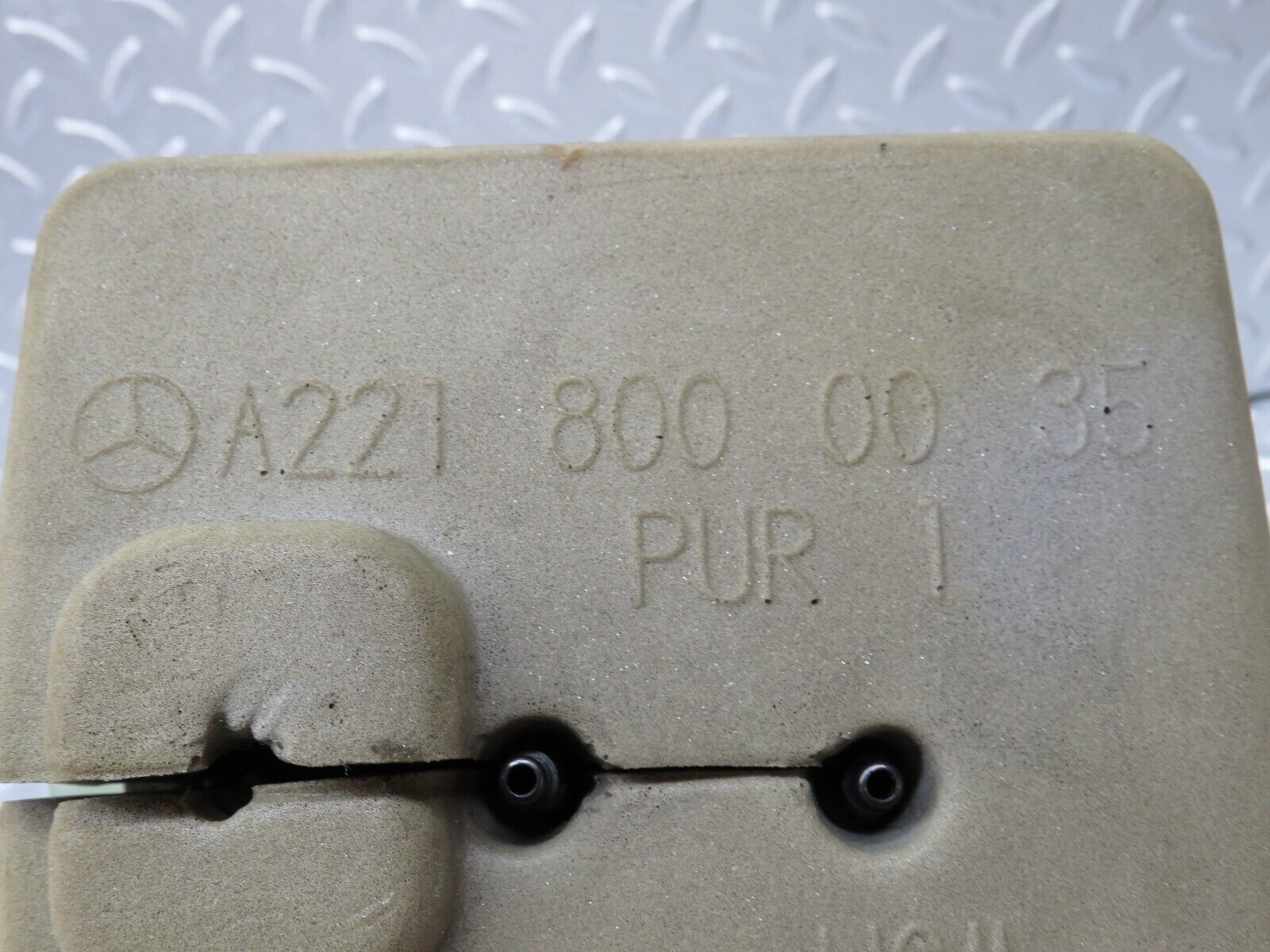 35221 Mercedes-Benz W221 Central Locking Pump 2218000248 2218000035 2218000018