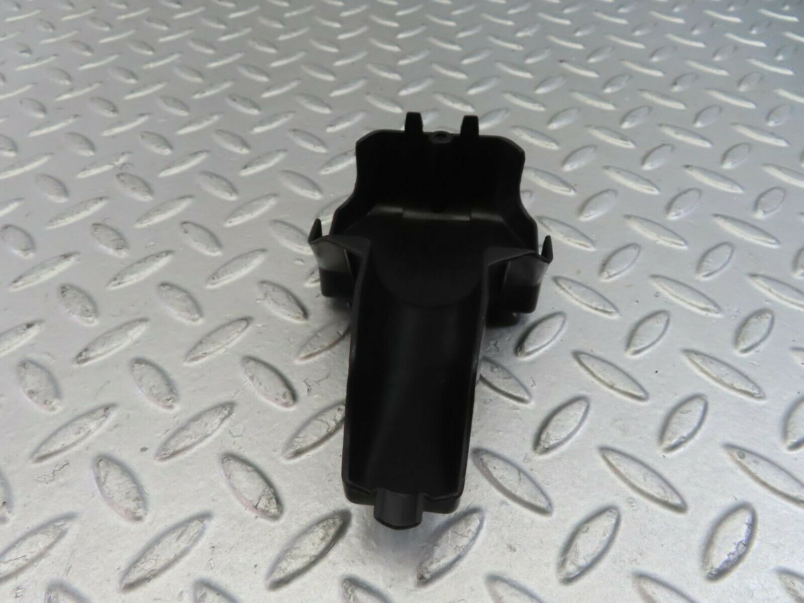 10362 Mercedes-Benz W201 190E Door Lock Vacuum Actuator Rear Left 2018050590