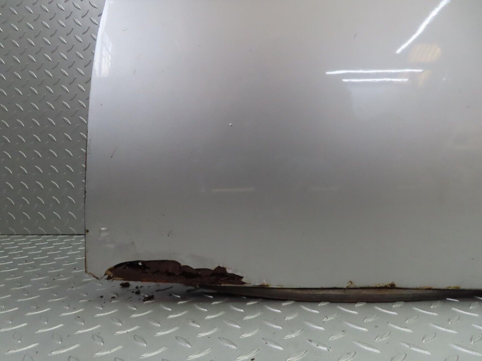 12550 Mercedes-Benz W108 280SE 3.5 Front Right Door