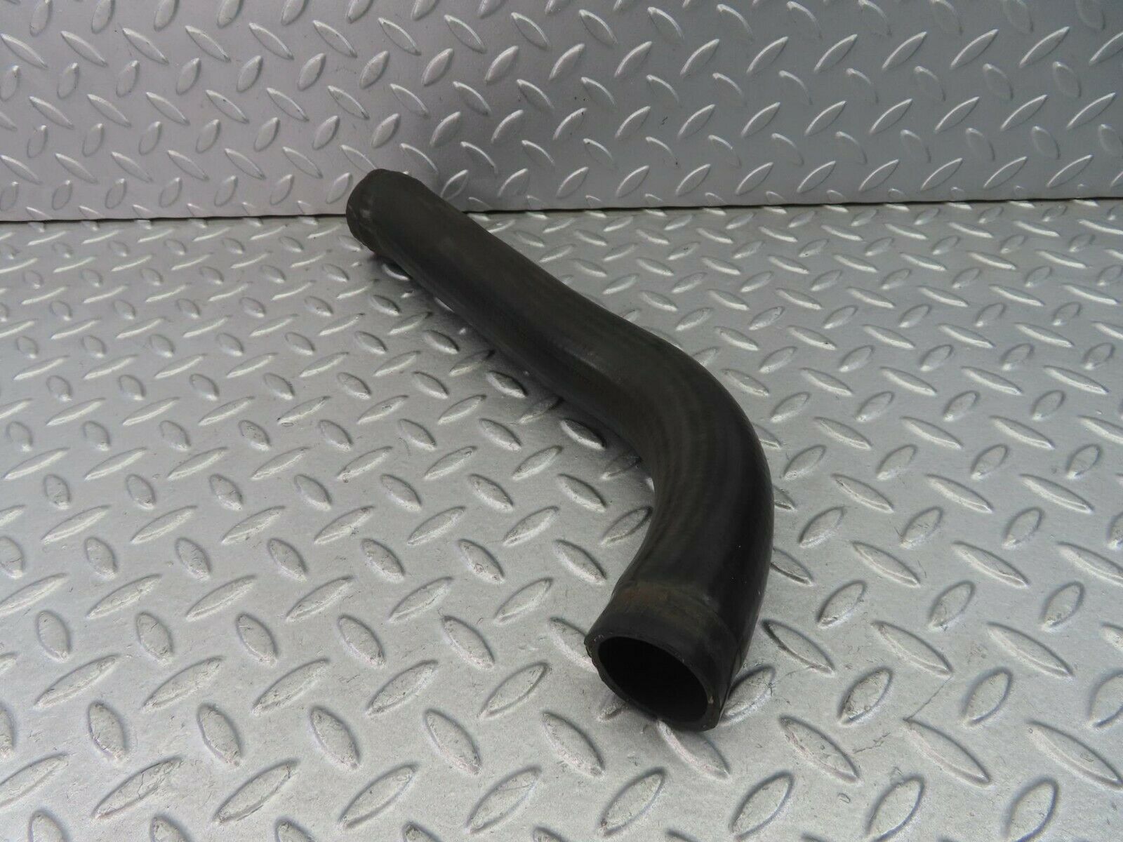 8541 Mercedes-Benz W108 Radiator Hose 1165011882