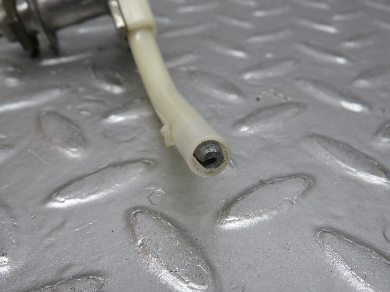 0635 Mercedes-Benz W123 230E Heater Regulator 1238300385