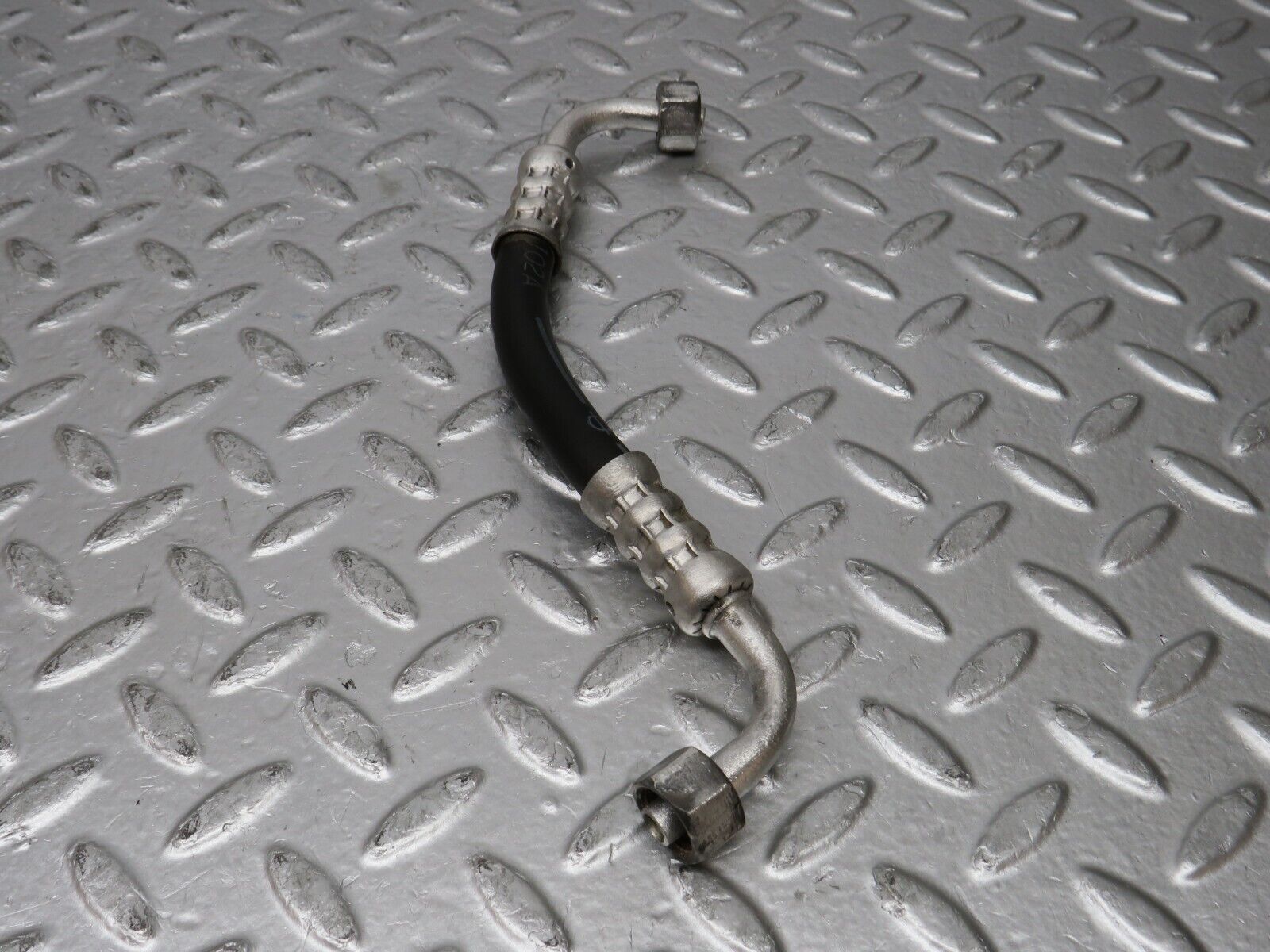 31315 Mercedes-Benz S124 Wagon 220TE Wagon Air Conditioning Hose Pipe