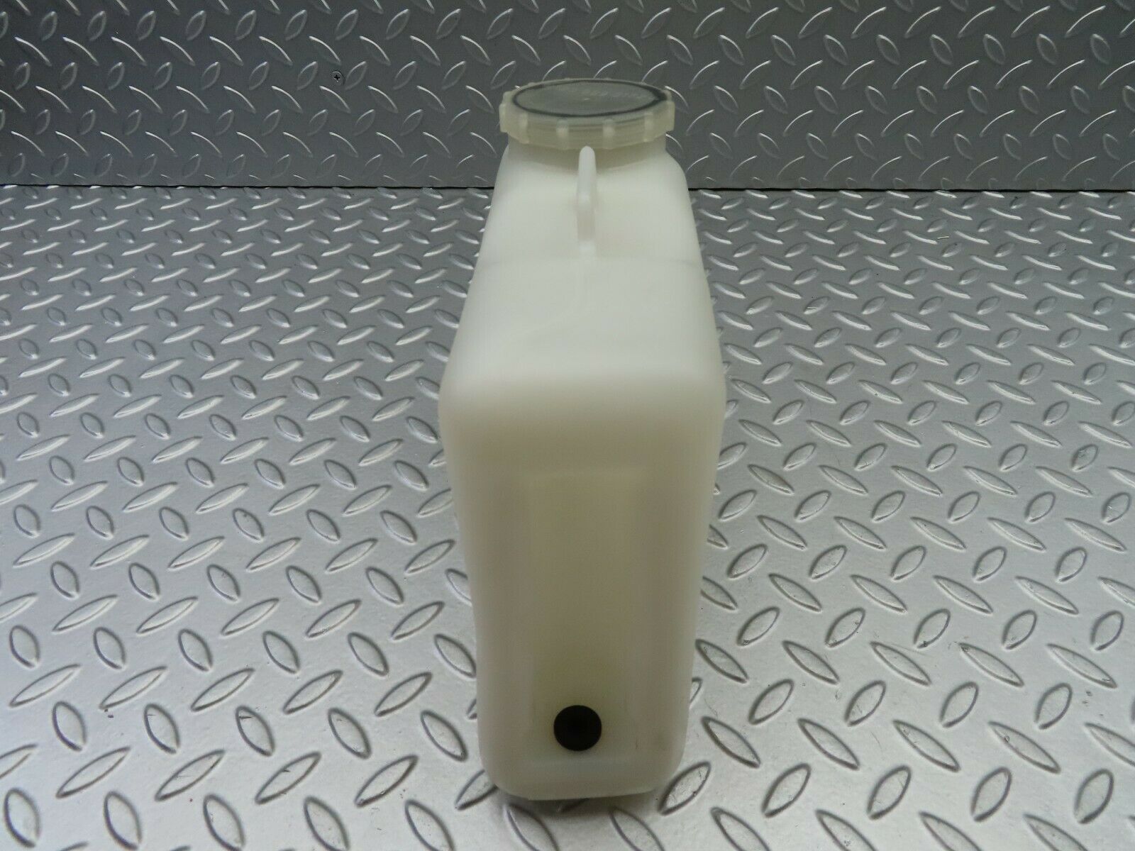 6491 Mercedes-Benz S124 E220 Wagon Rear Windscreen Washer Reservoir 1248600160