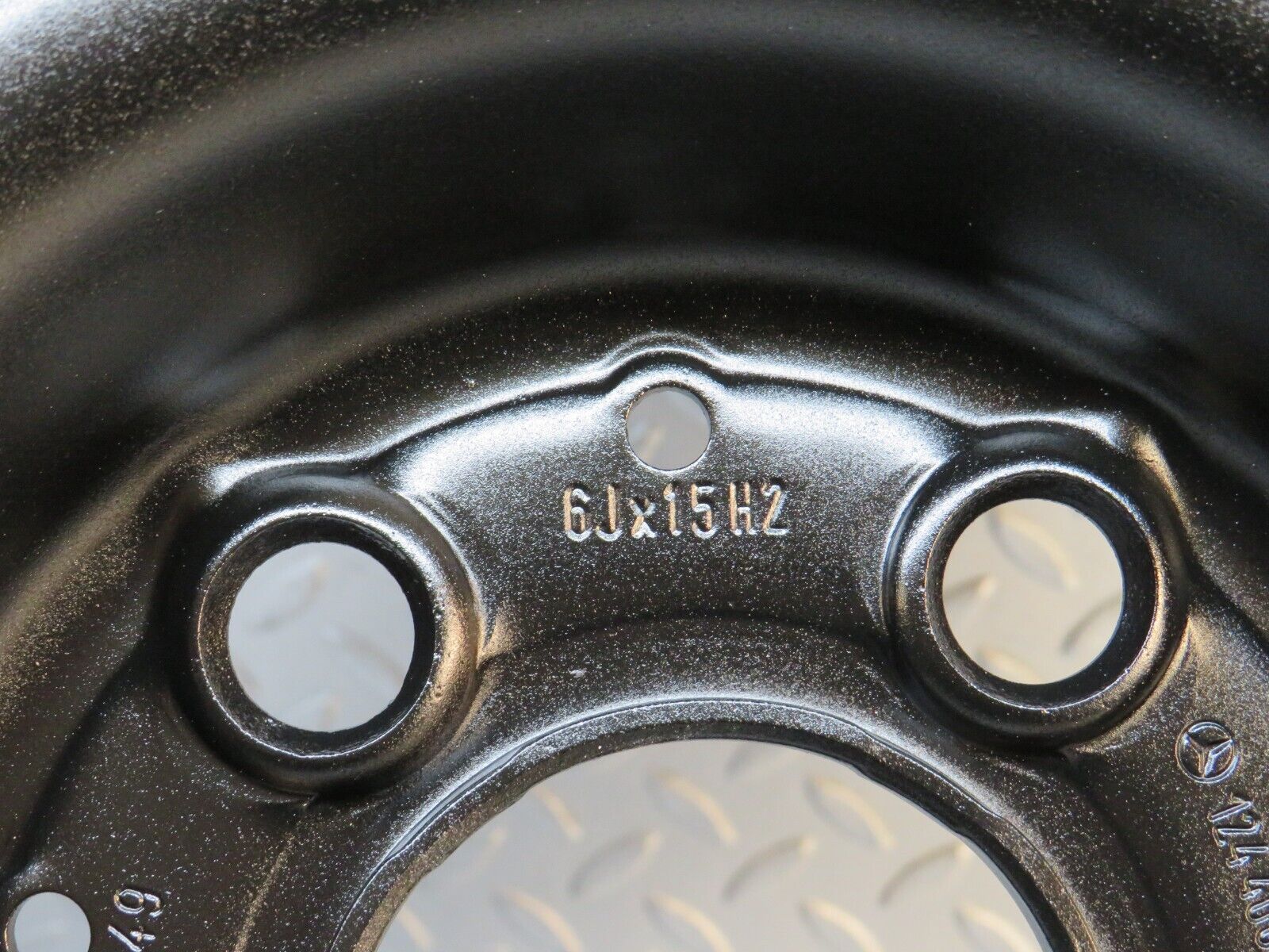 39528 Mercedes-Benz Steel Wheel Set 6Jx15H2 ET49 1244000602