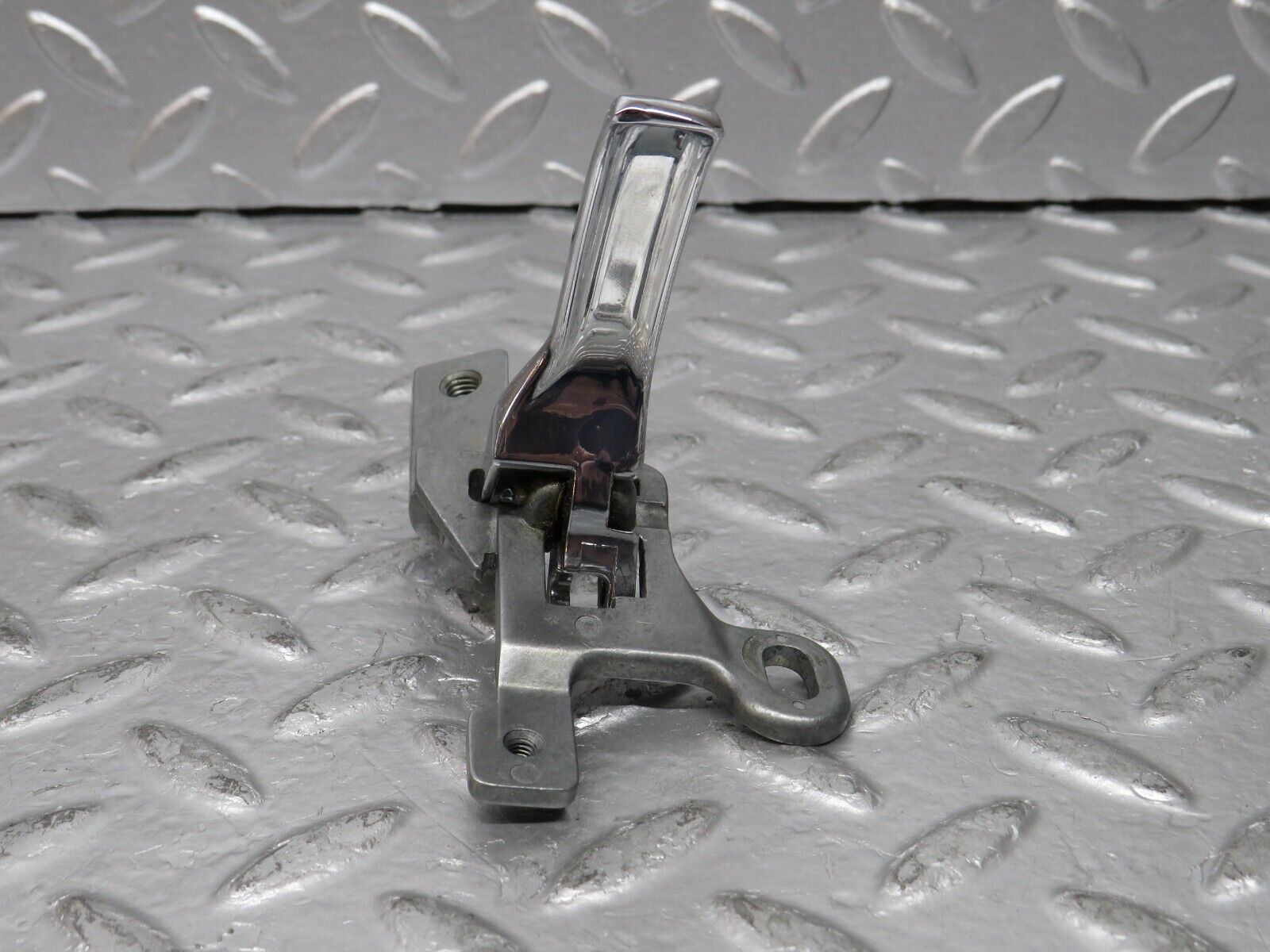 29691 Mercedes-Benz W123 230E Right Door Opener Door Handle 1237600261