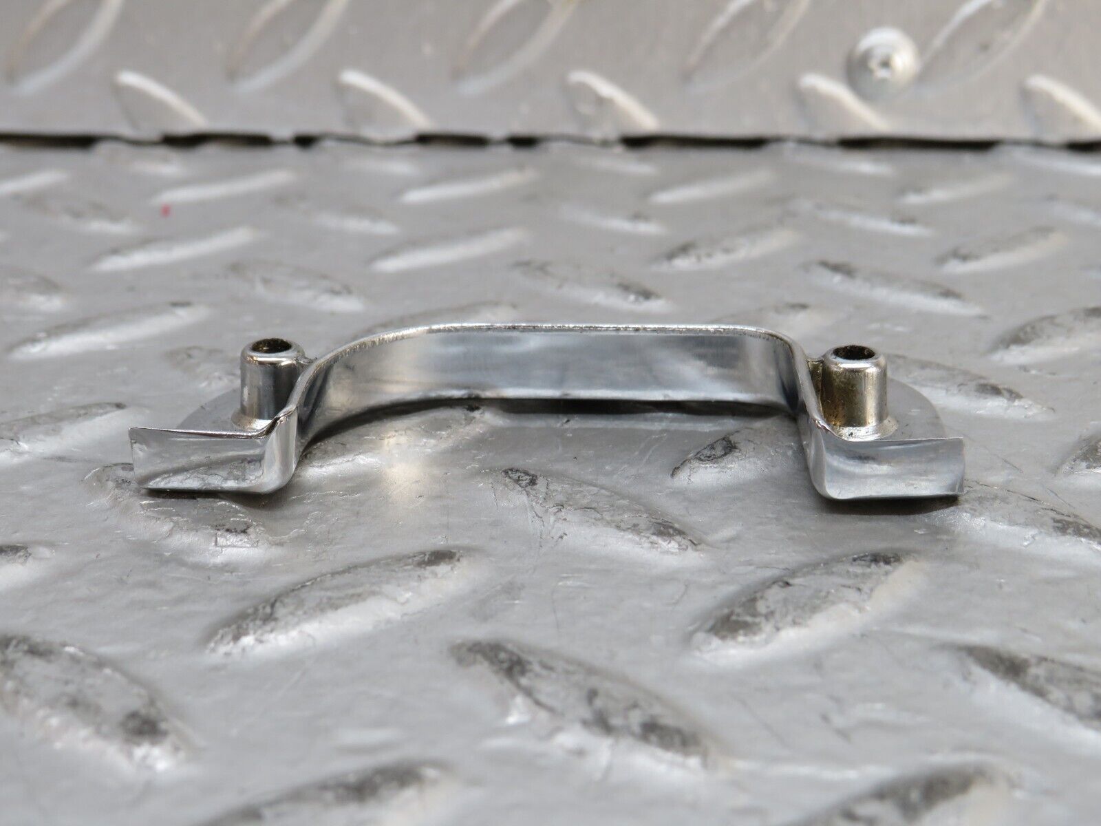 28279 Mercedes-Benz S123 240D Wagon Right Interior Chrome Latch Trim 1237230224