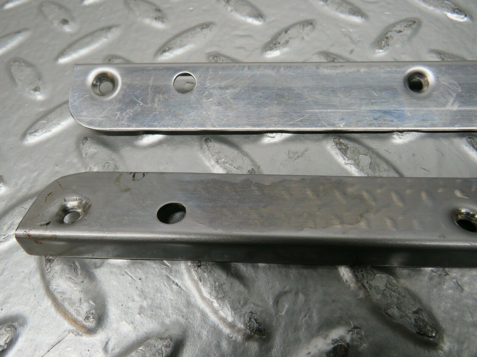 23219 Mercedes-Benz W116 350SE Sunroof Chrome Trim Set