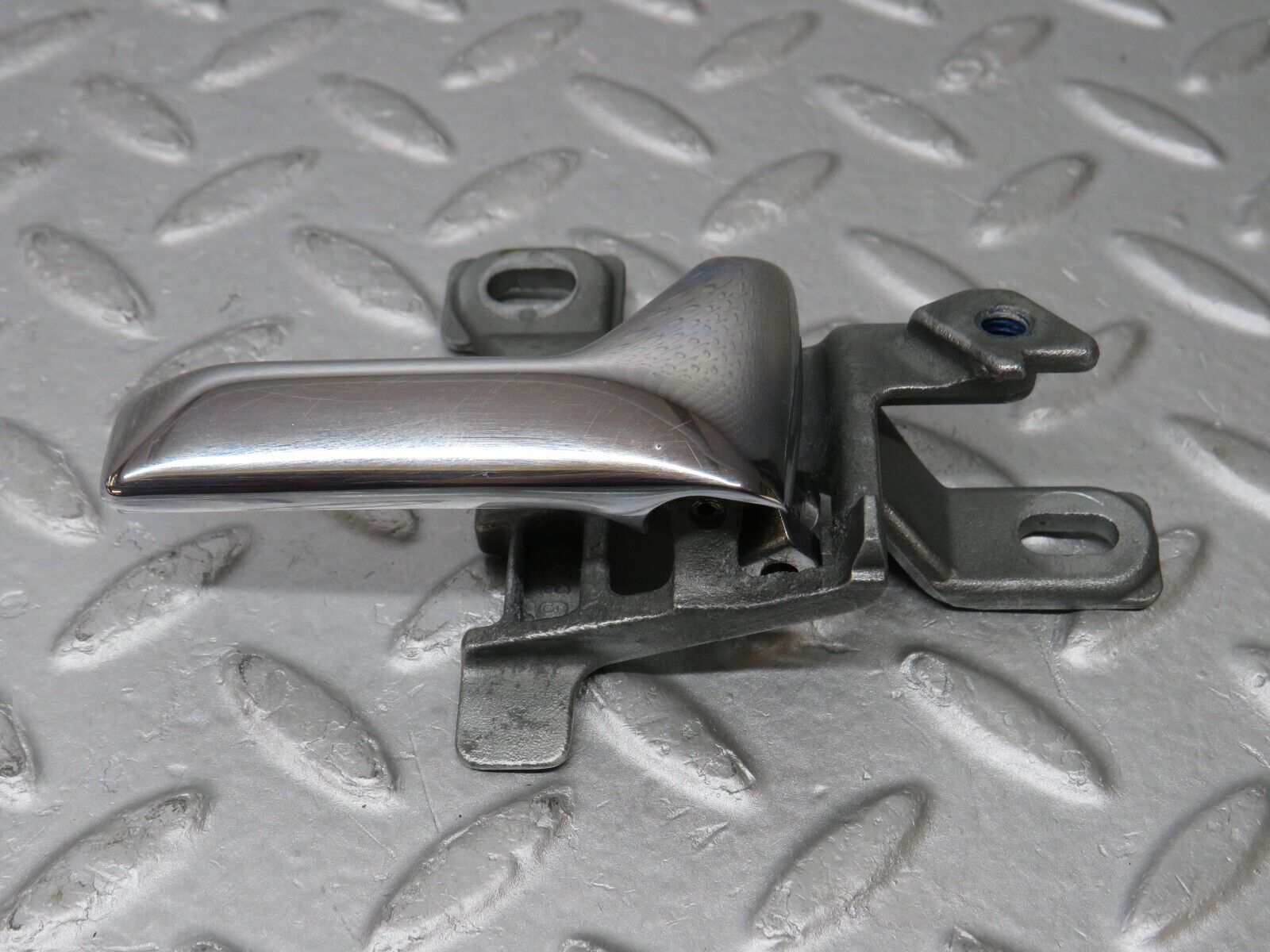 36107 Mercedes-Benz W126 420SE Rear Right Door Interior Handle